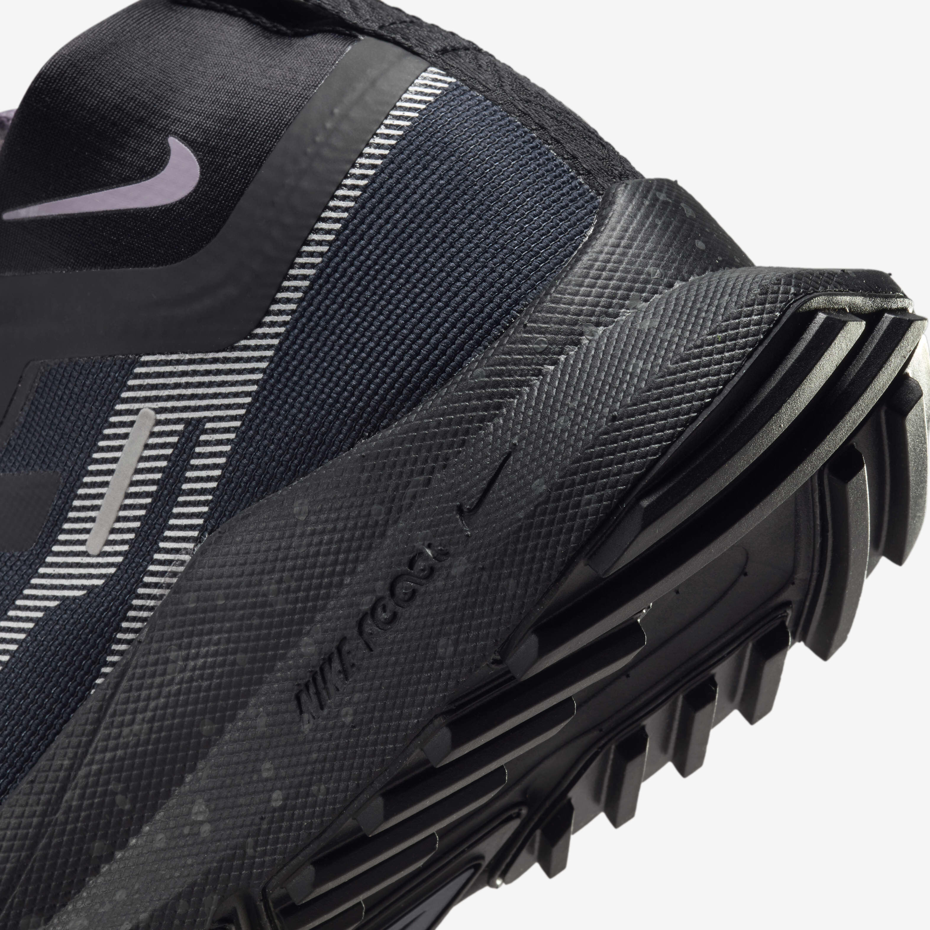 نايكي بيجاسوس تريل 4 جور-تكس image number 7