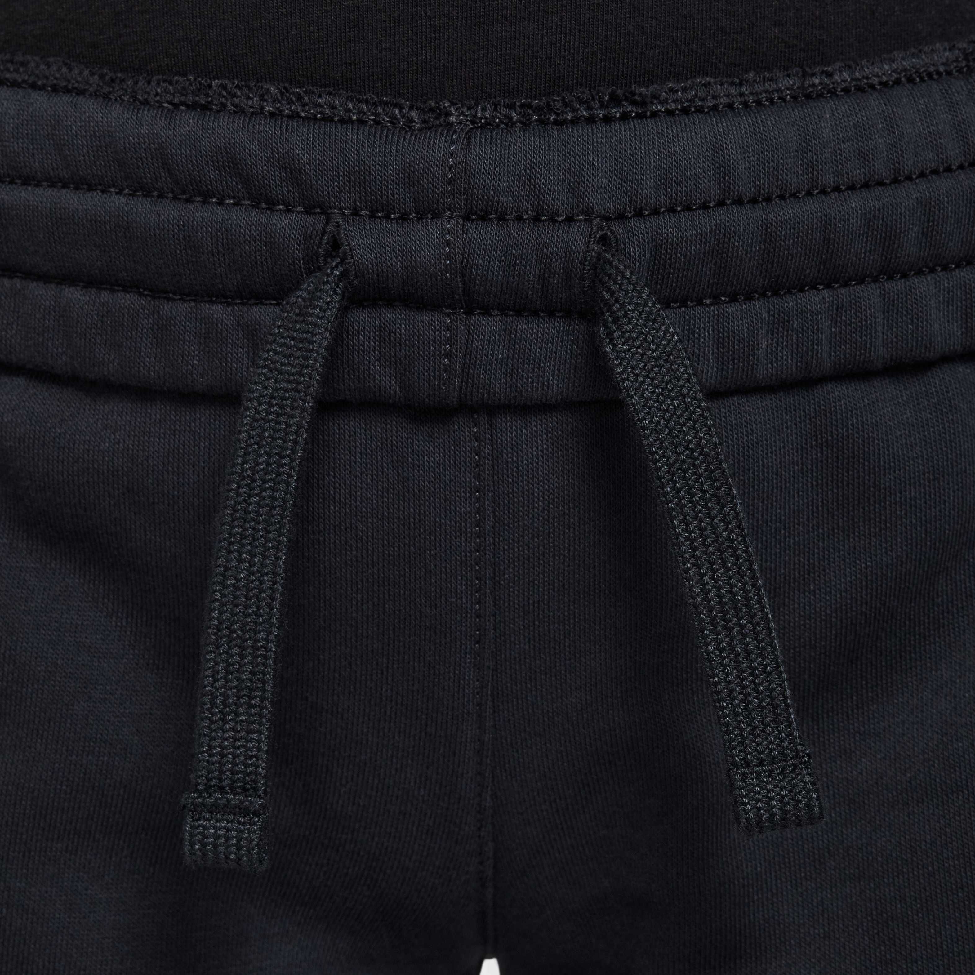 نايكي سبورتسوير image number 3