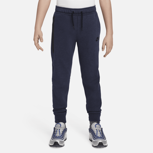 Nike skinny joggers junior hotsell