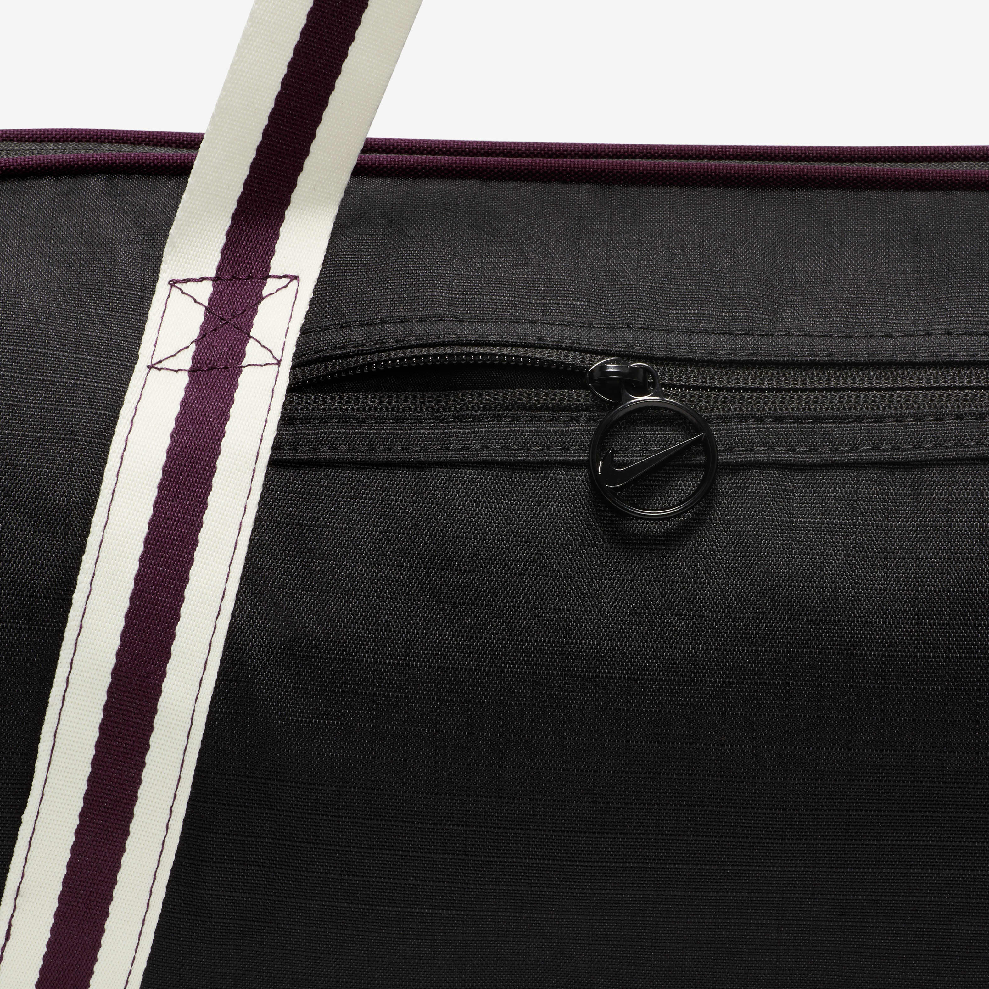 Nike Heritage image number 8