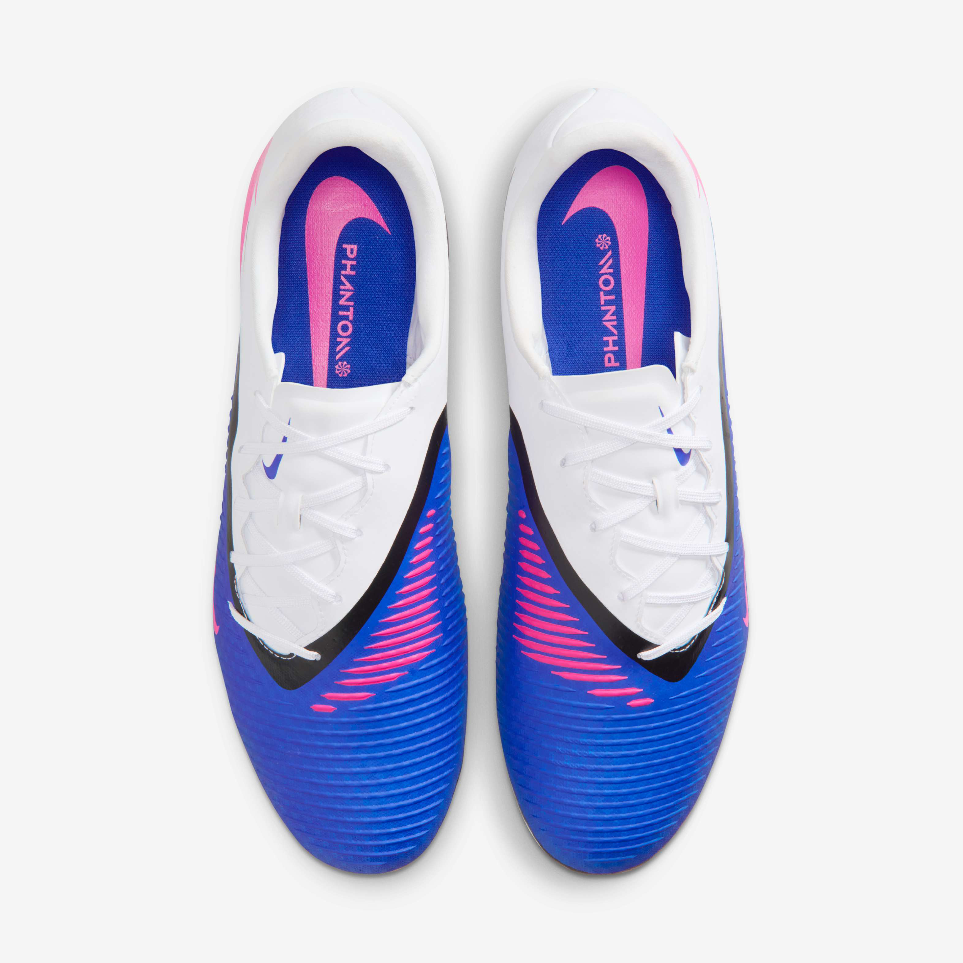 Nike Phantom 6 Low Academy image number 3