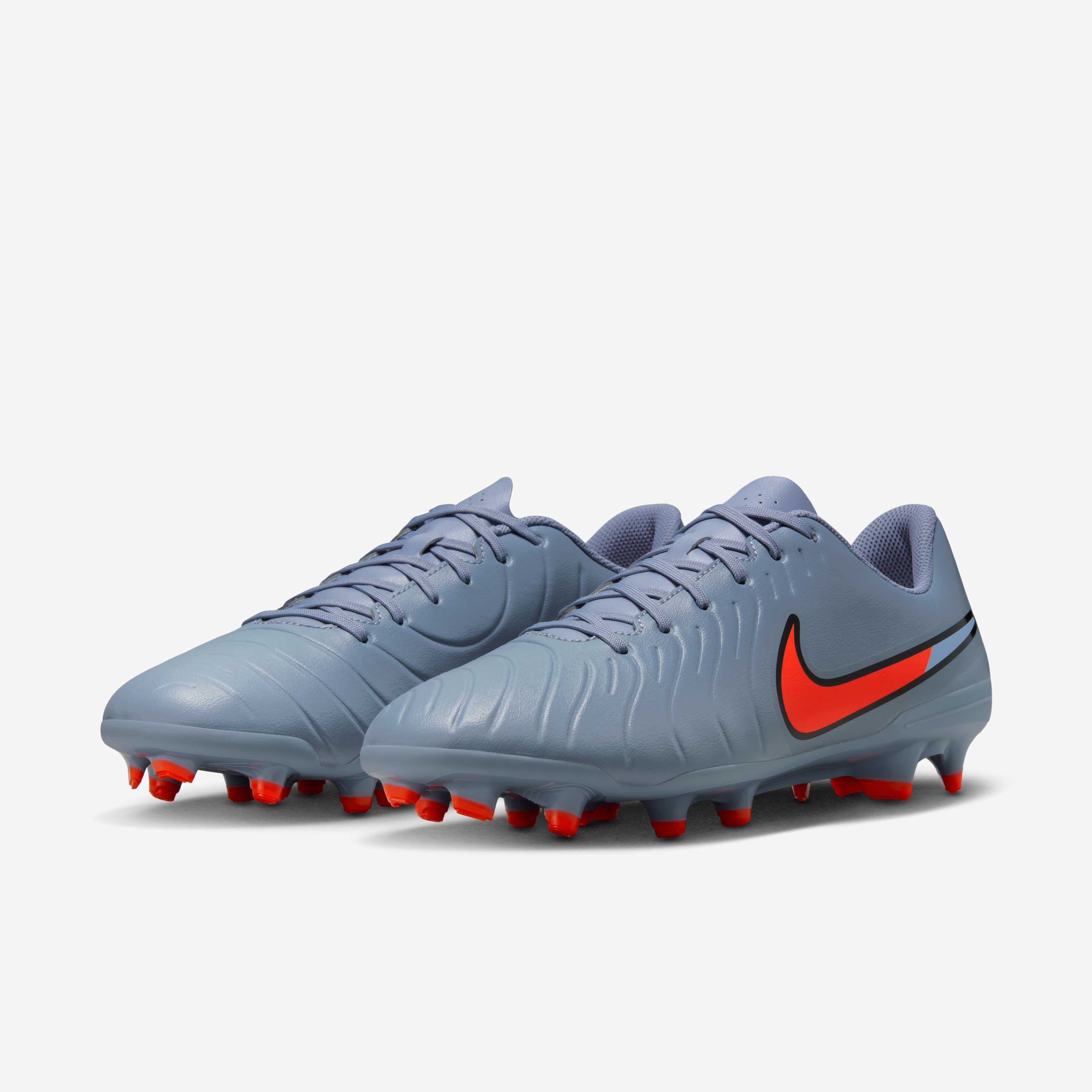 Nike Tiempo Legend 10 Club image number 4