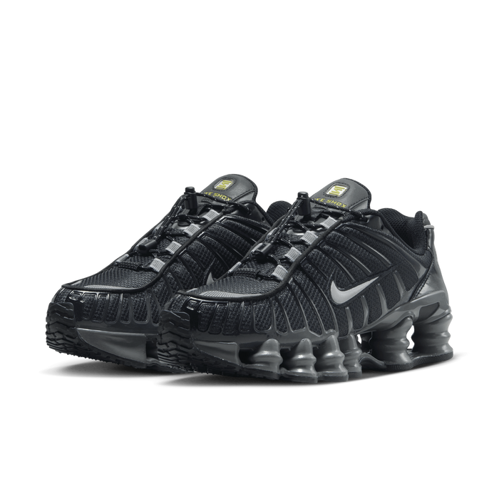 Basket nike top shox homme