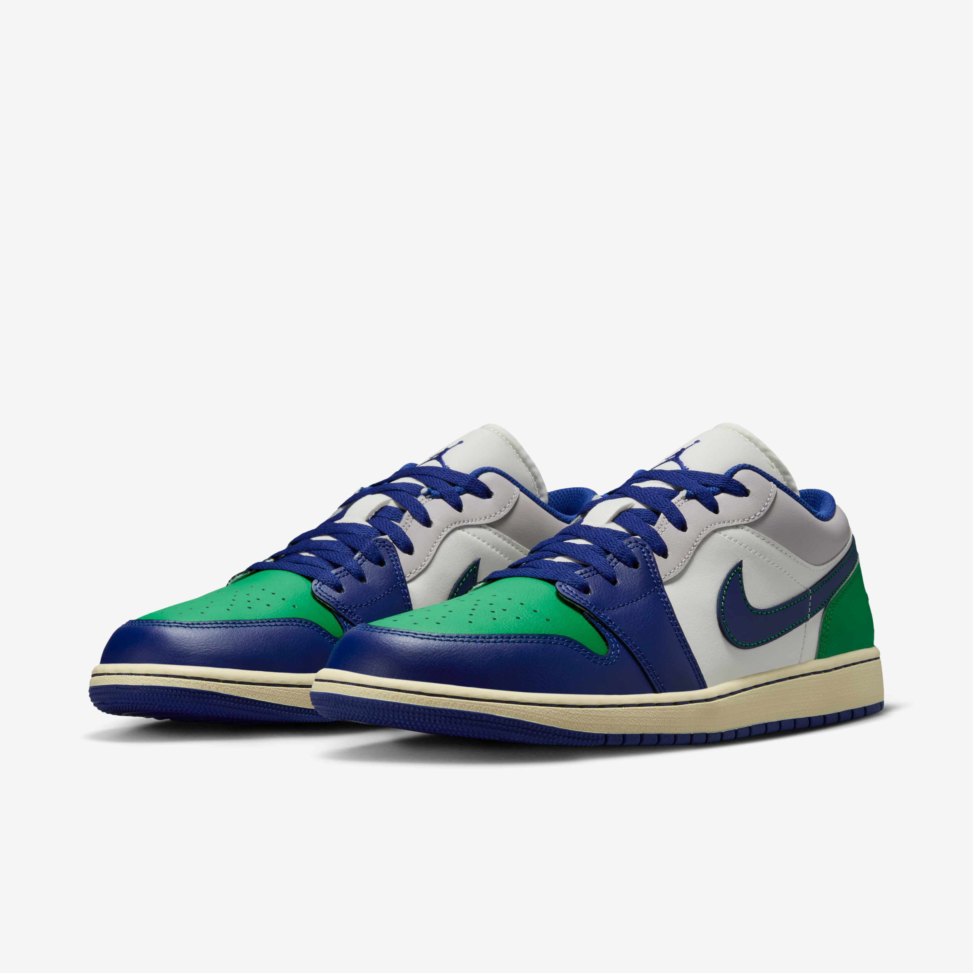 Air Jordan 1 Low image number 4