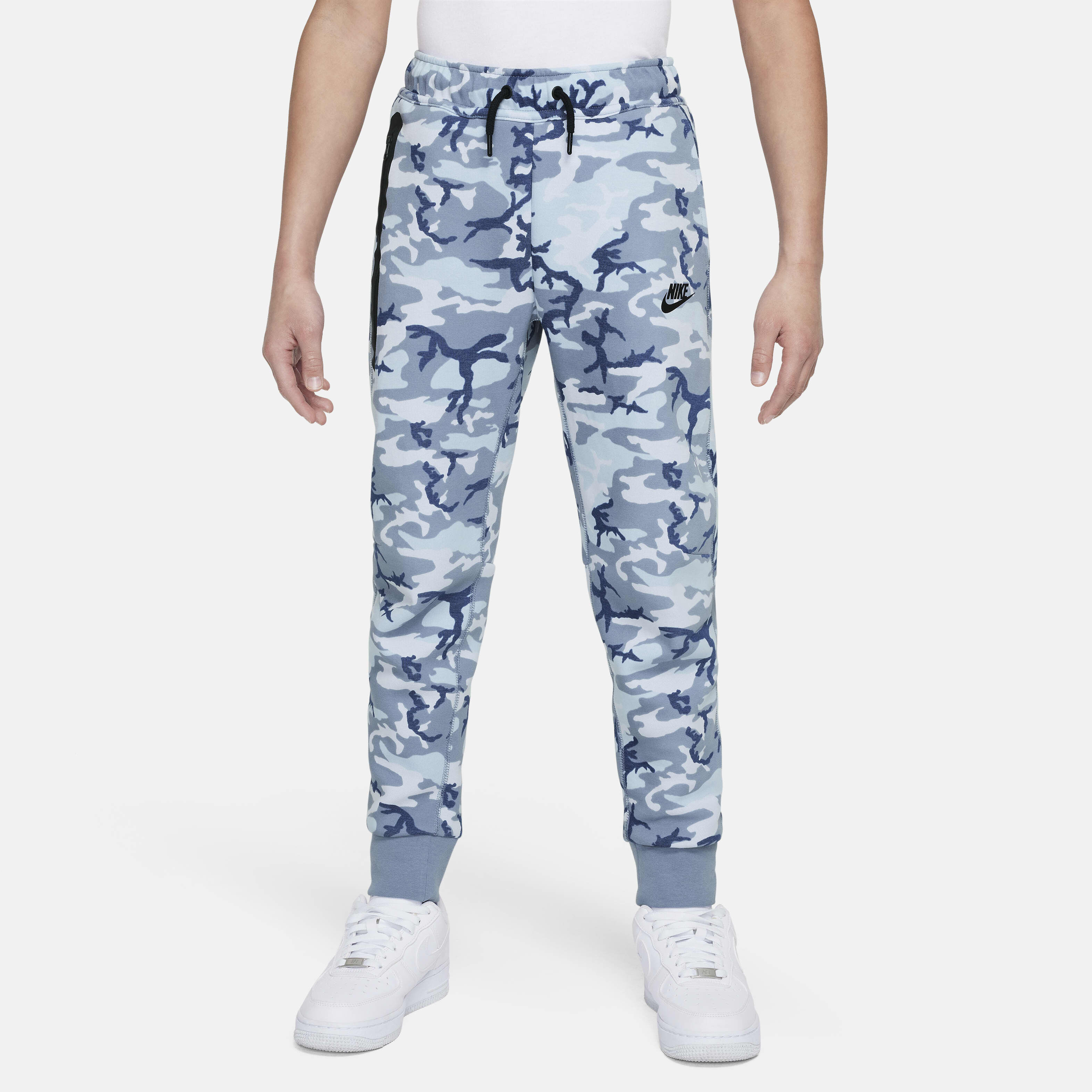 Nike camo track pants online