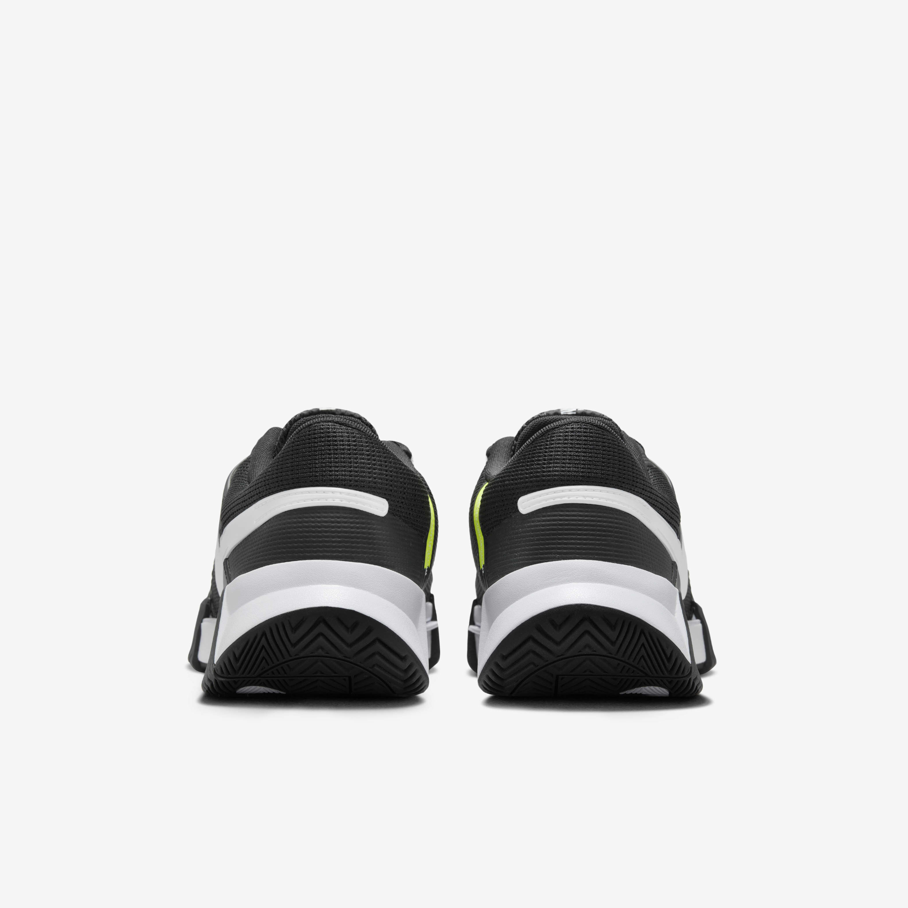 Buy Nike Zoom GP Challenge 1 Men s Hard Court Tennis Shoes Nike UAE Official