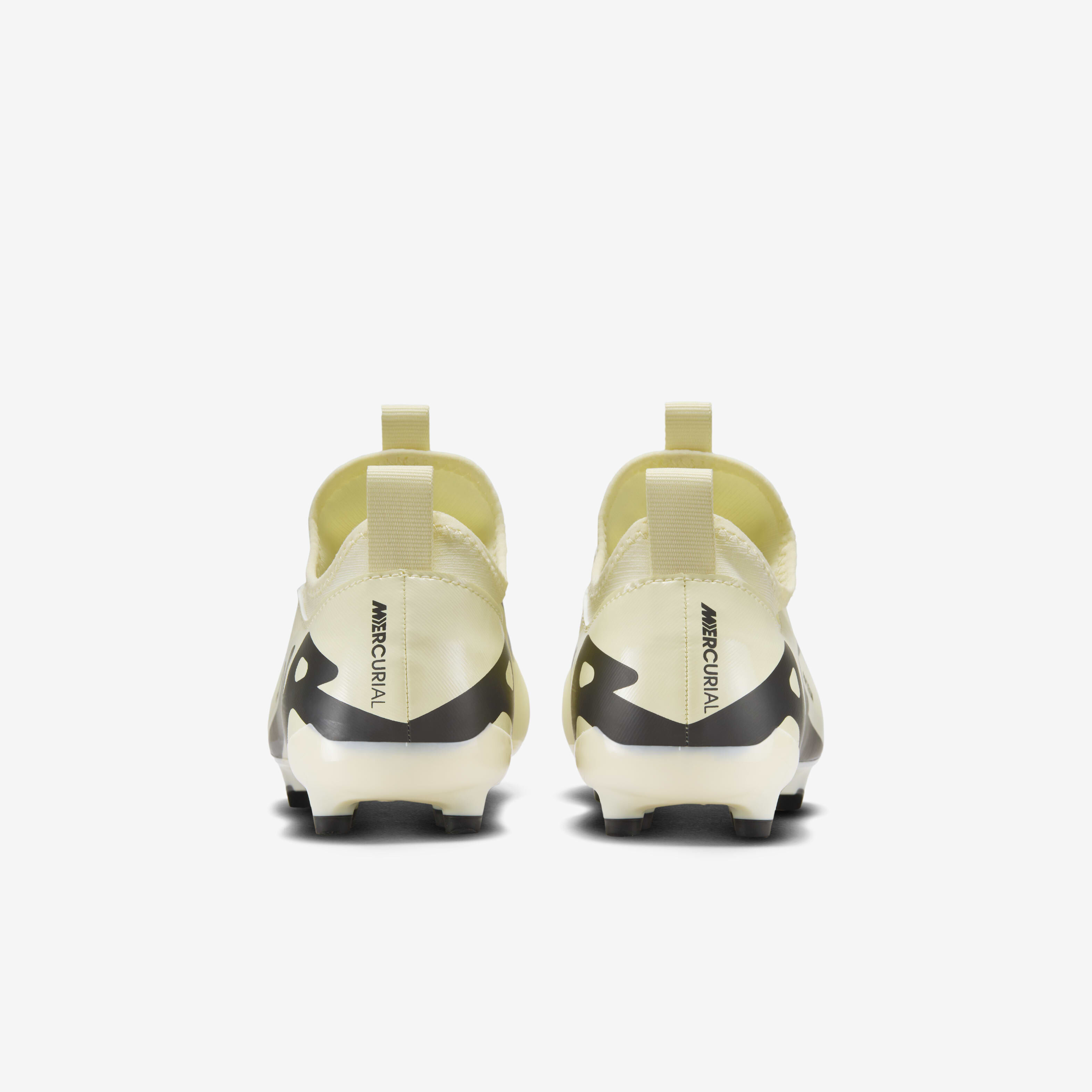 نايكي جونيور ميركيوريال فيبور 15 أكاديمي image number 5