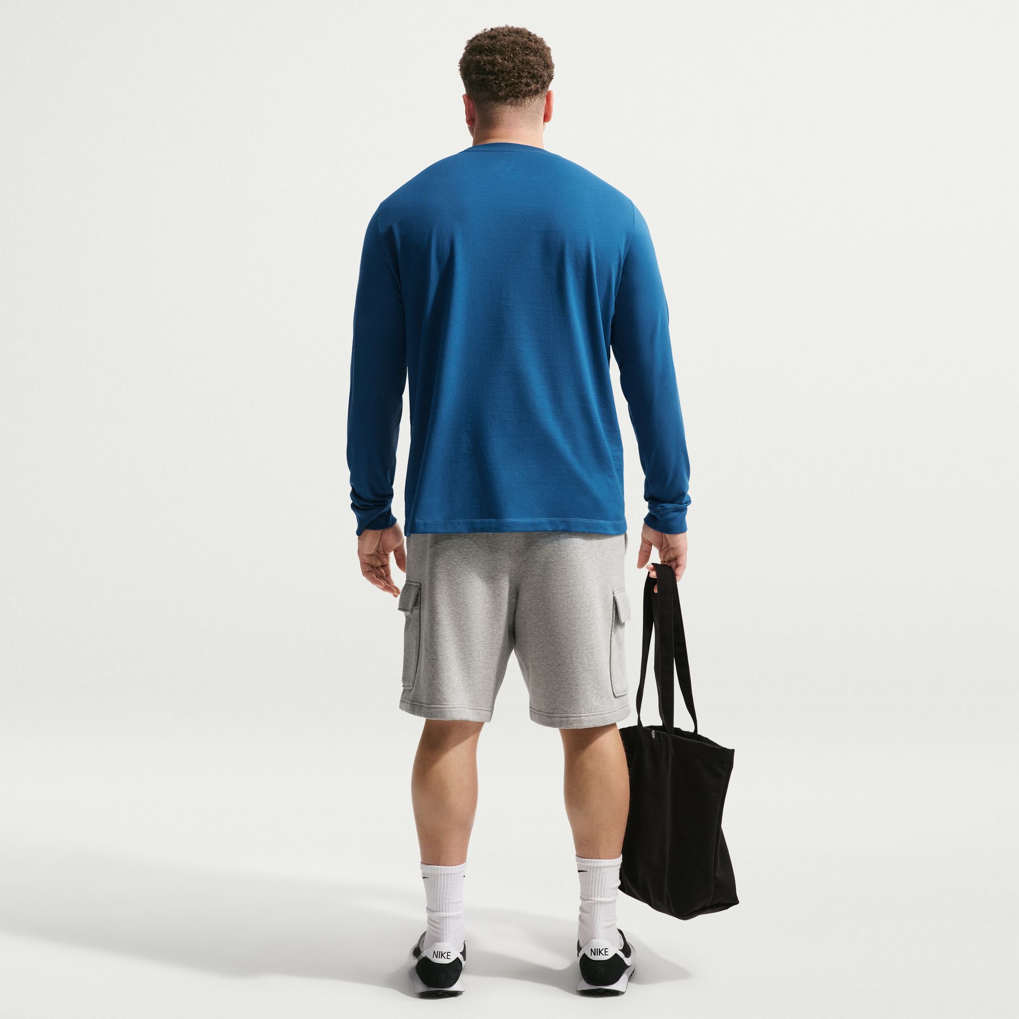 Nike Sportswear Club image number 9