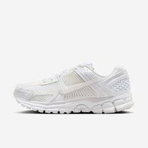 Nike Zoom Vomero 5 SE