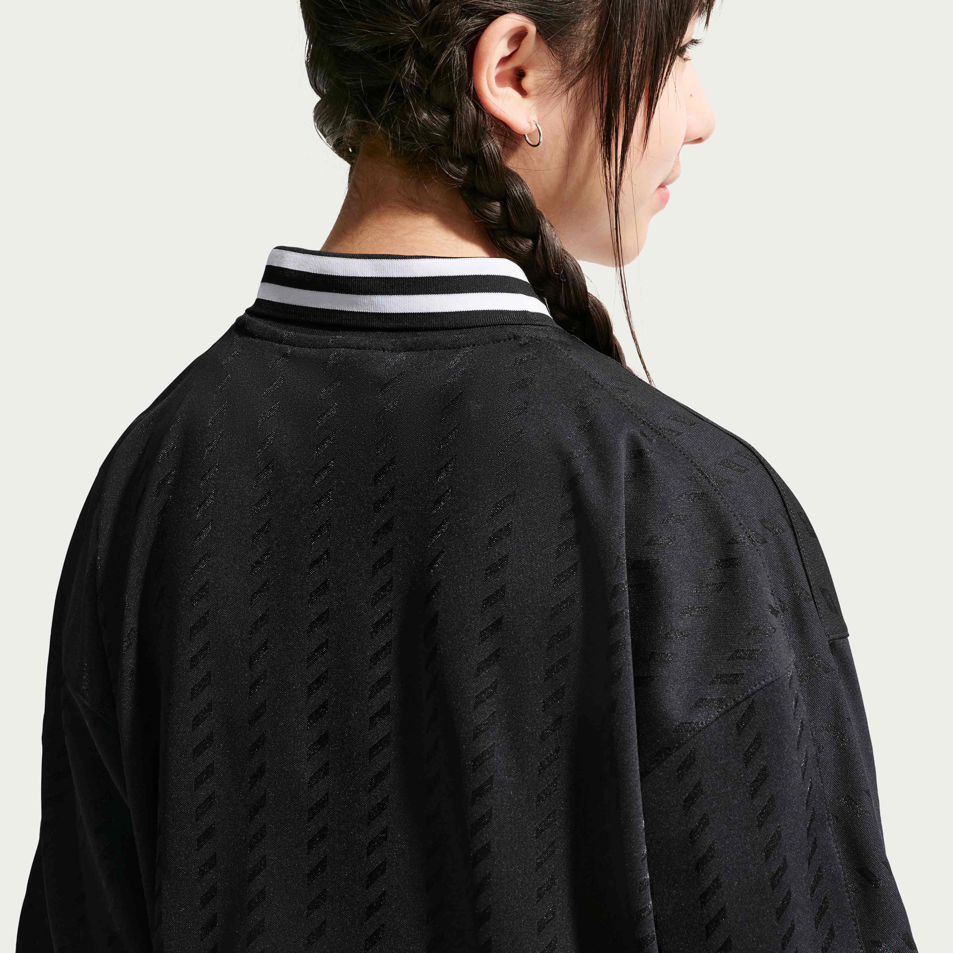 نايكي سبورتسوير image number 3