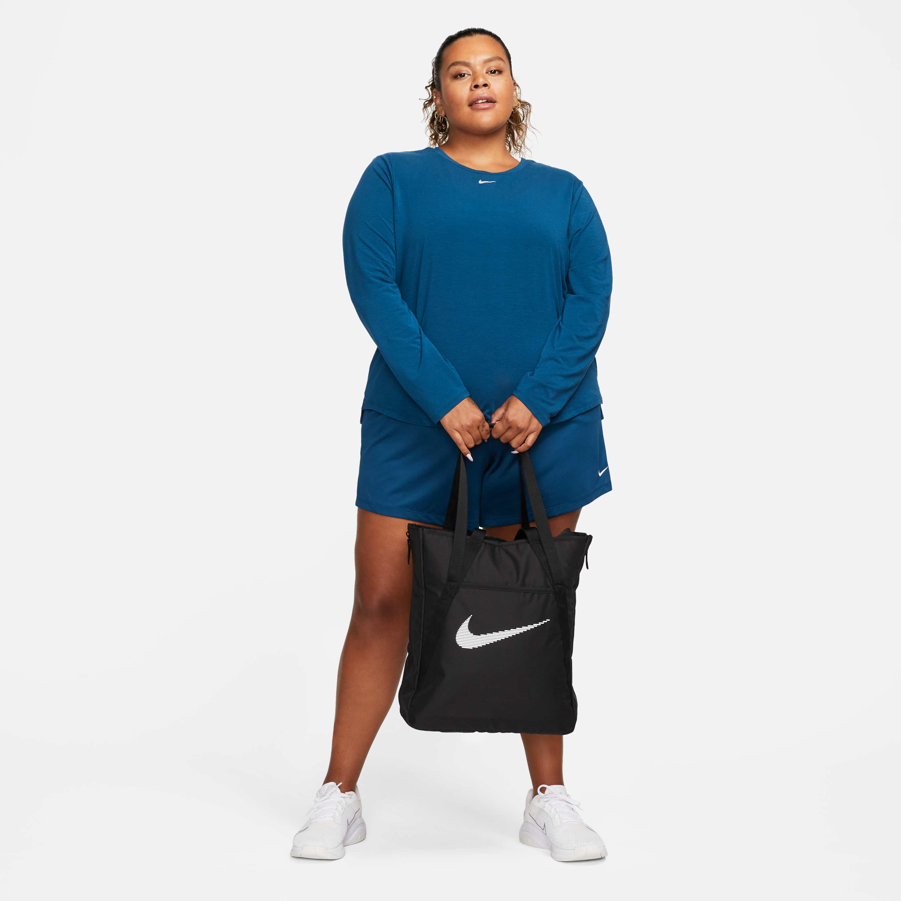 Nike image number 10
