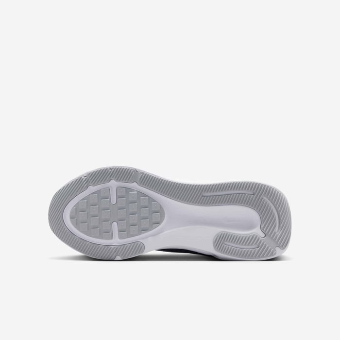 Nike Stellar Ride image number 1 Nike Stellar Ride image number 1