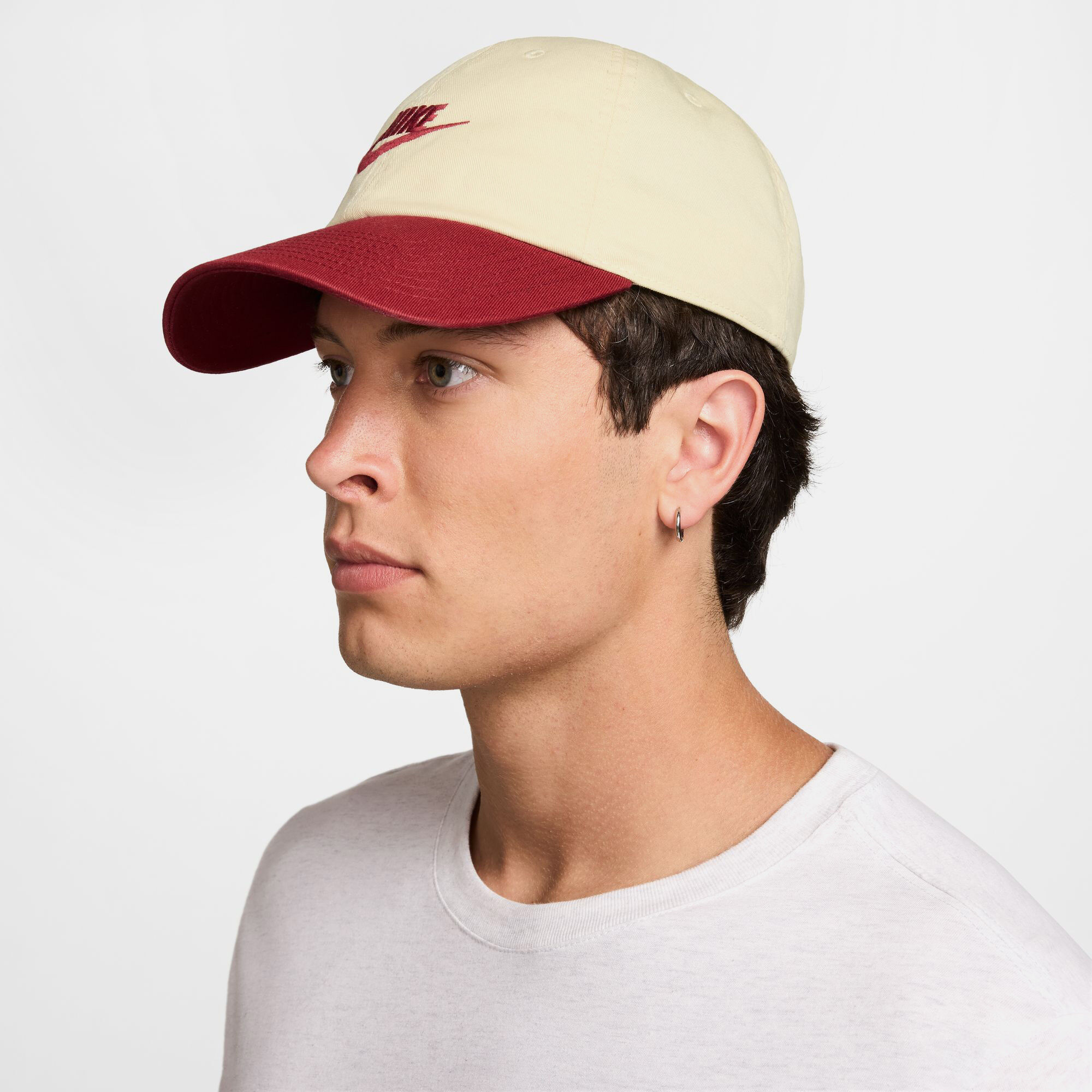 نايكي كلوب image number 6