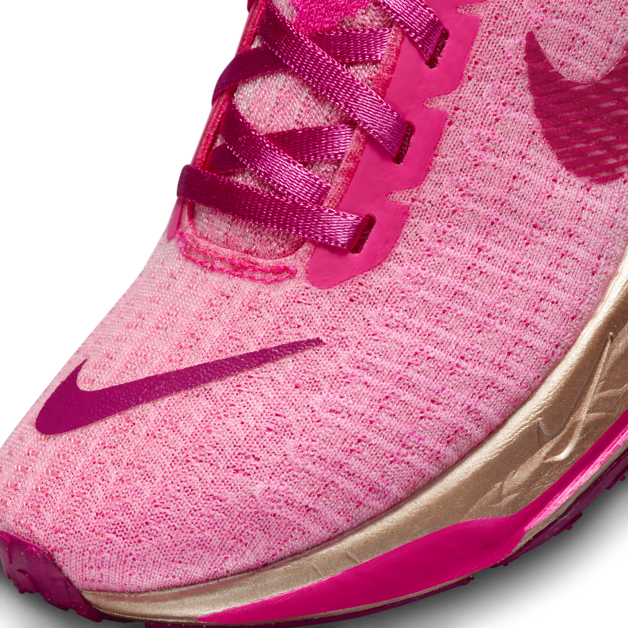 Womens pink nike hot sale shoes