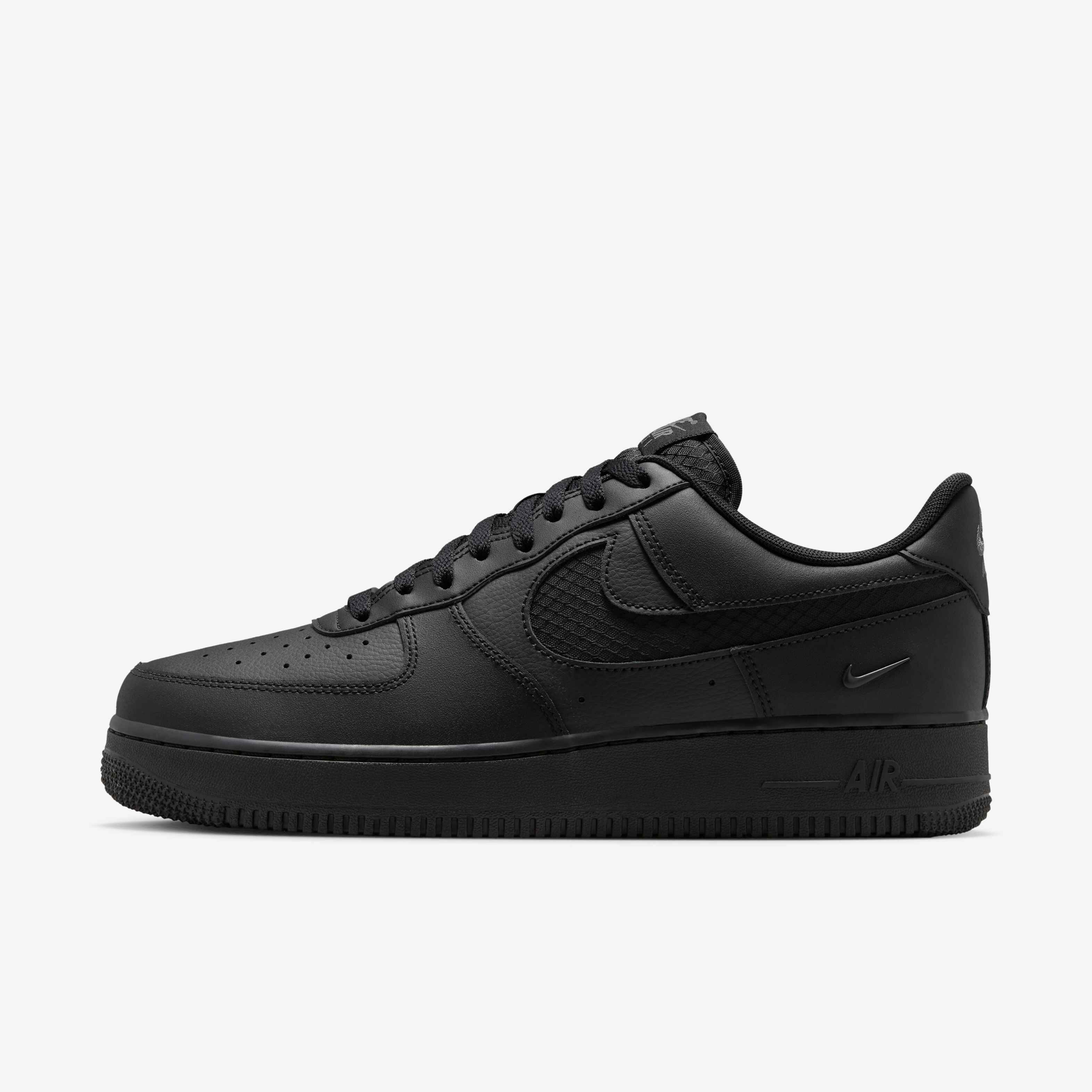 Nike Air Force 1 '07 LV8 image number 0