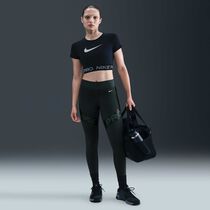Nike Pro Sculpt
