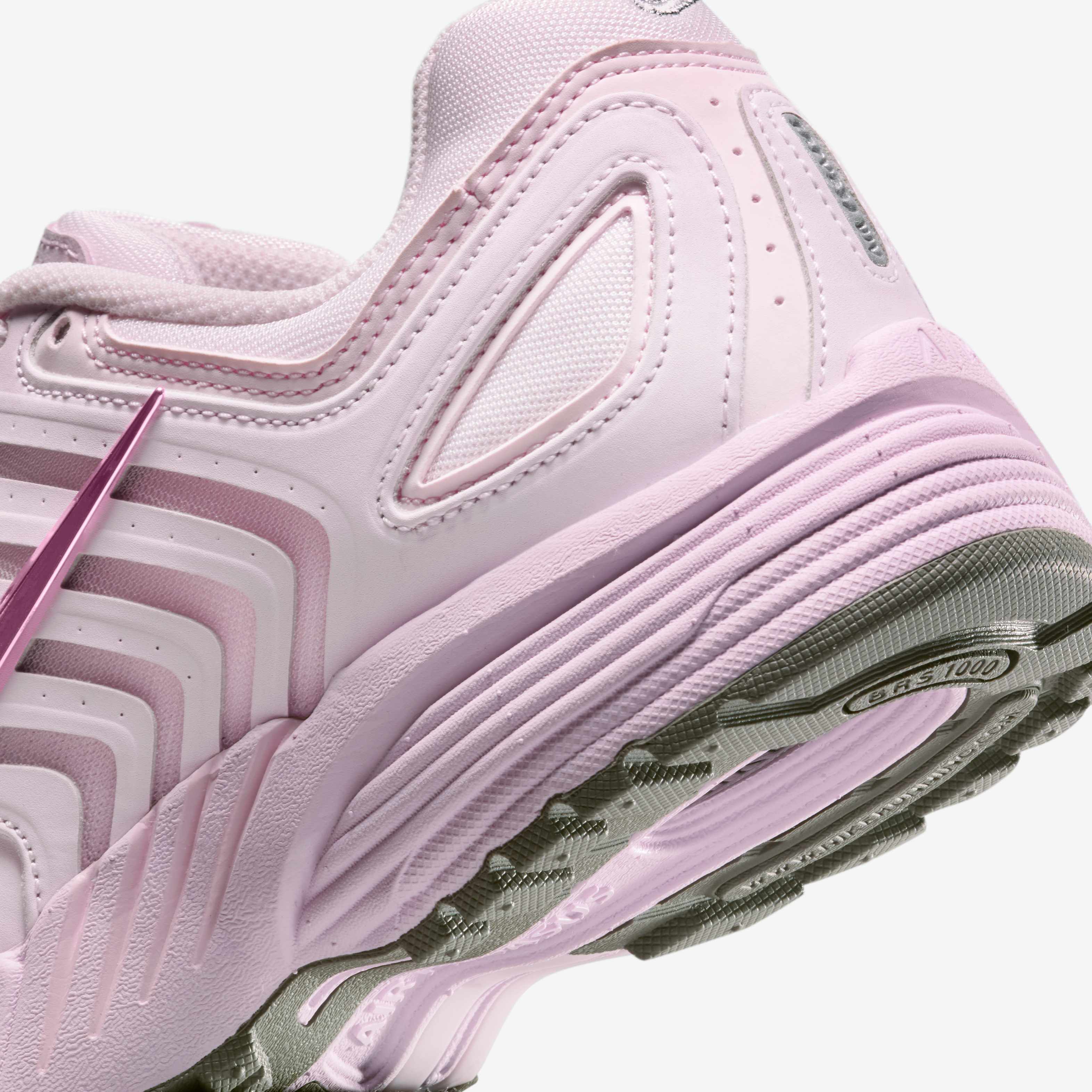 نايكي اير بيجاسوس 2005 image number 7