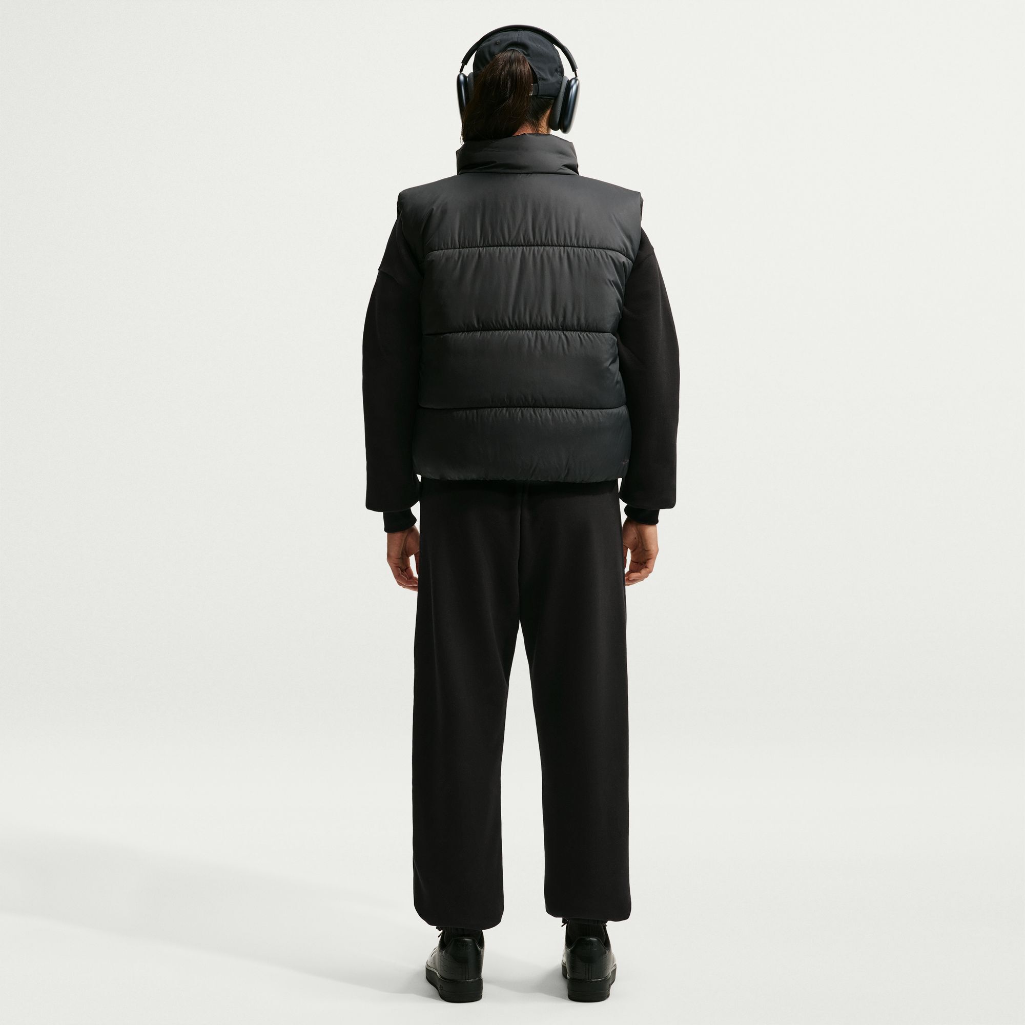 Nike Studio Fleece Medium Weight image number 1