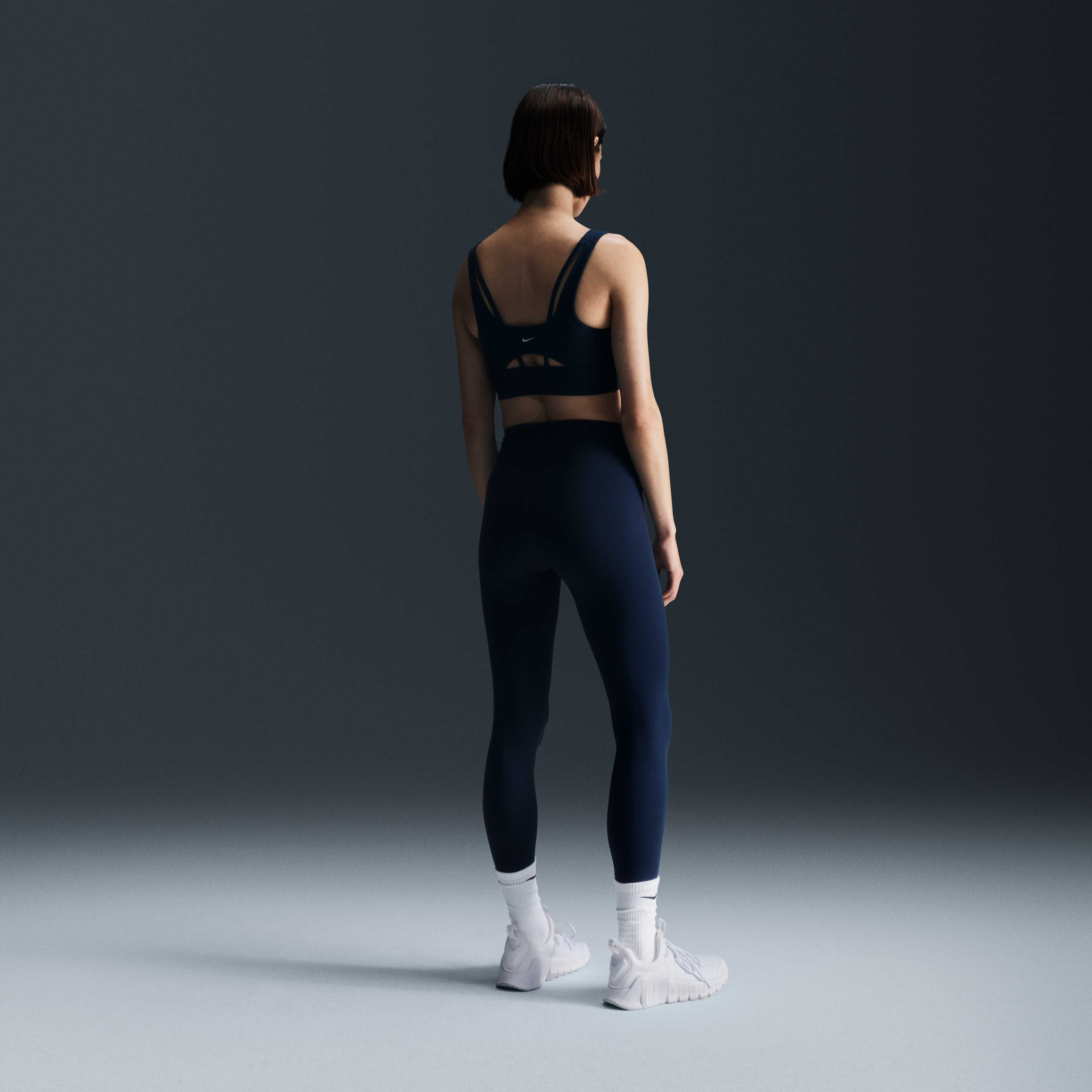 Nike Zenvy image number 4