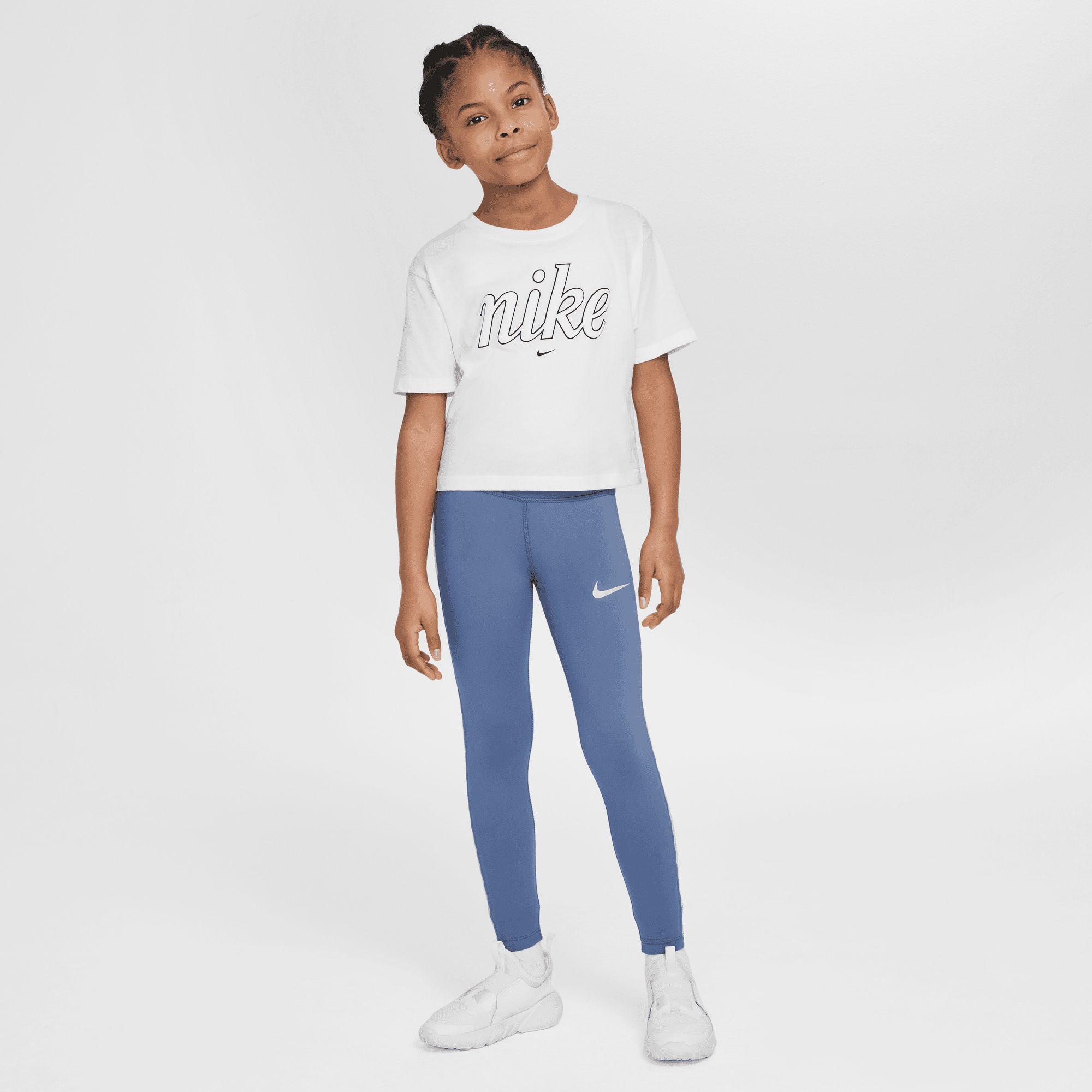 Nike Dri-FIT Swoosh Motion image number 5