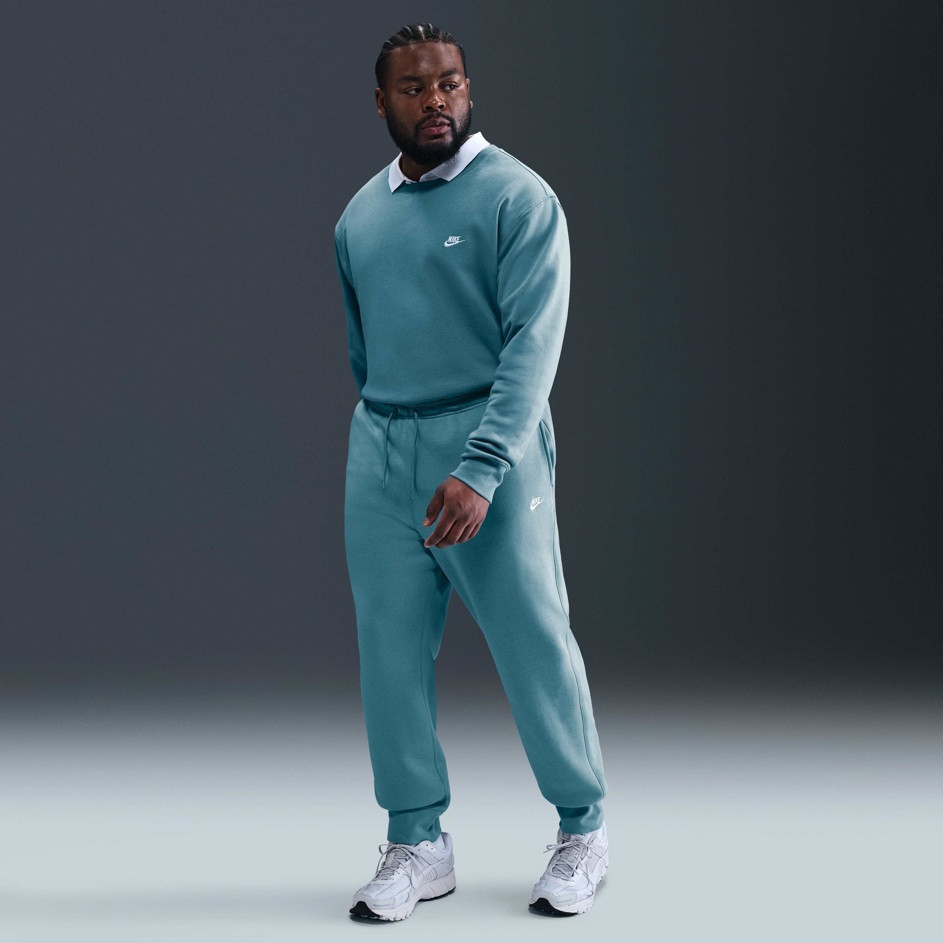 Nike Club image number 5