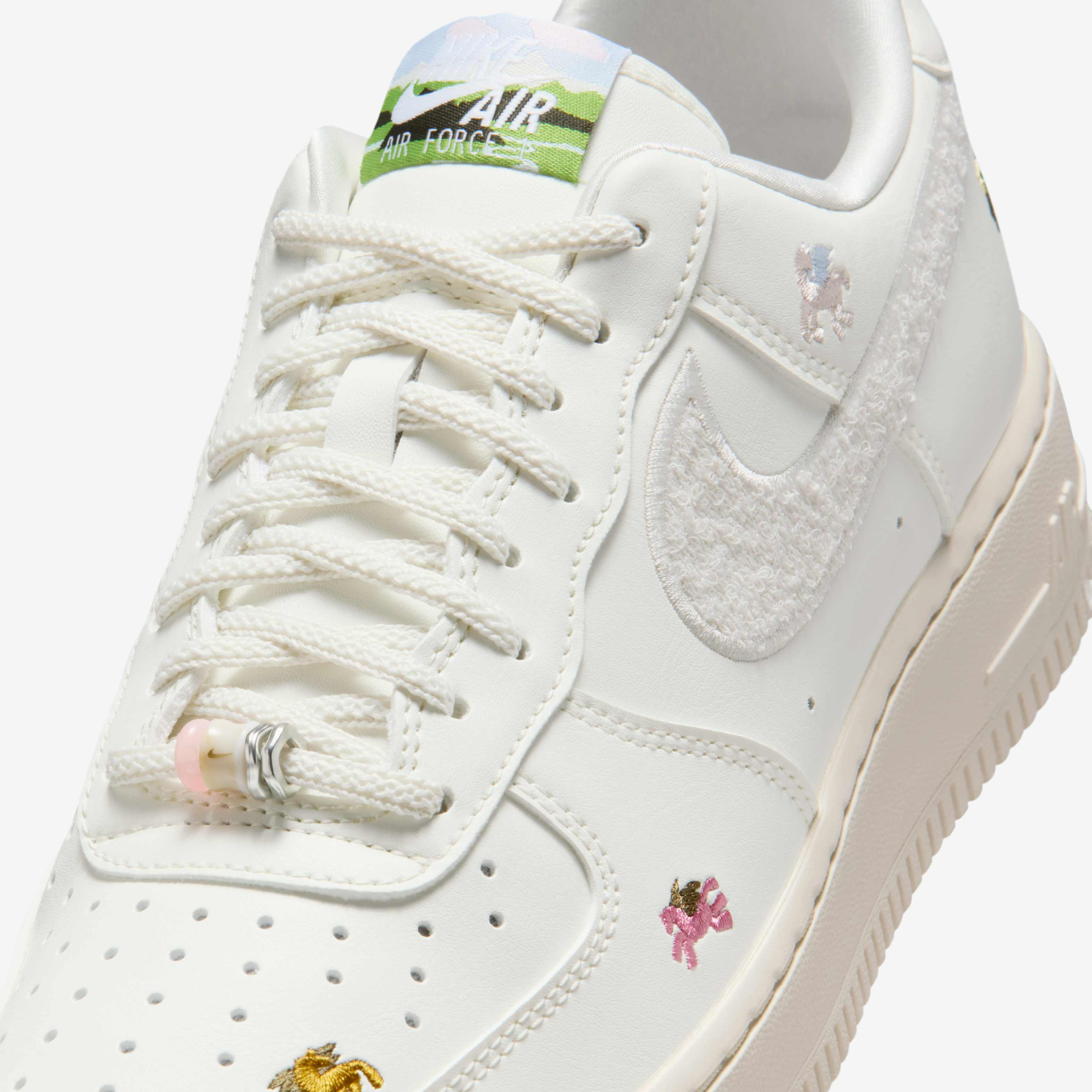 Nike Air Force 1 '07 SE 'LNY' image number 6