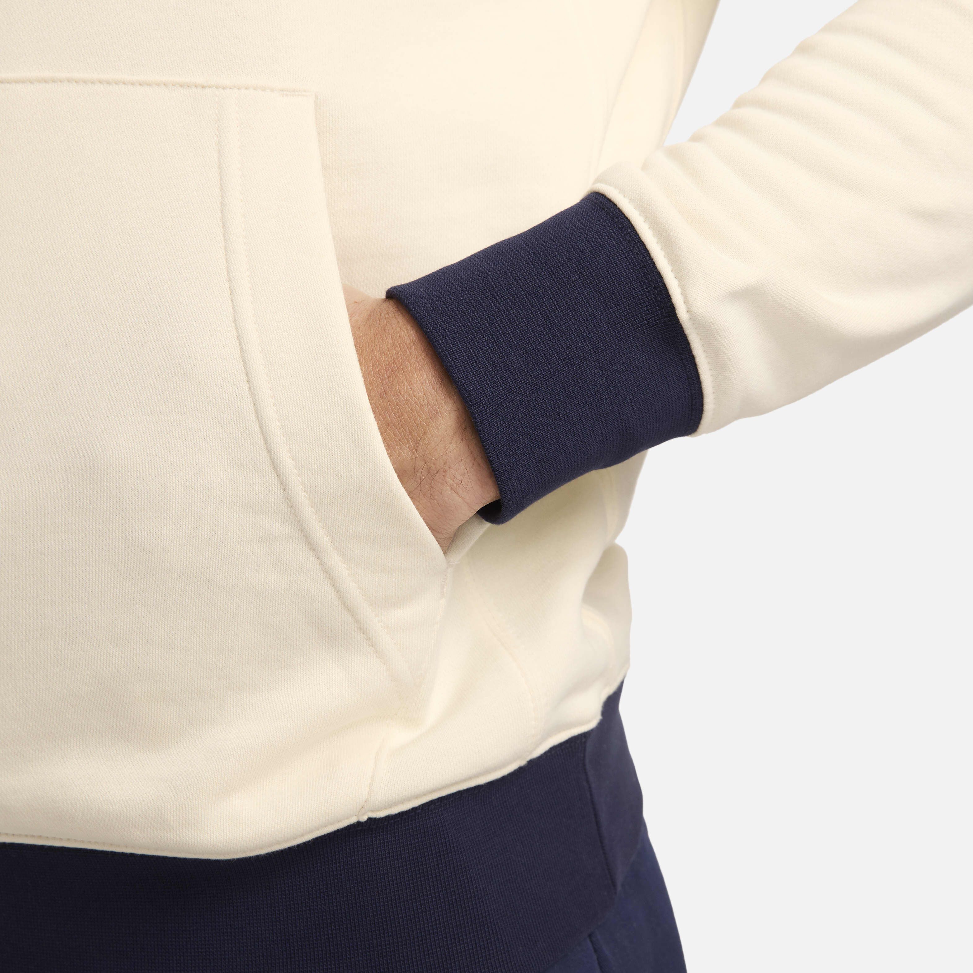 Paris Saint-Germain Club Fleece image number 5