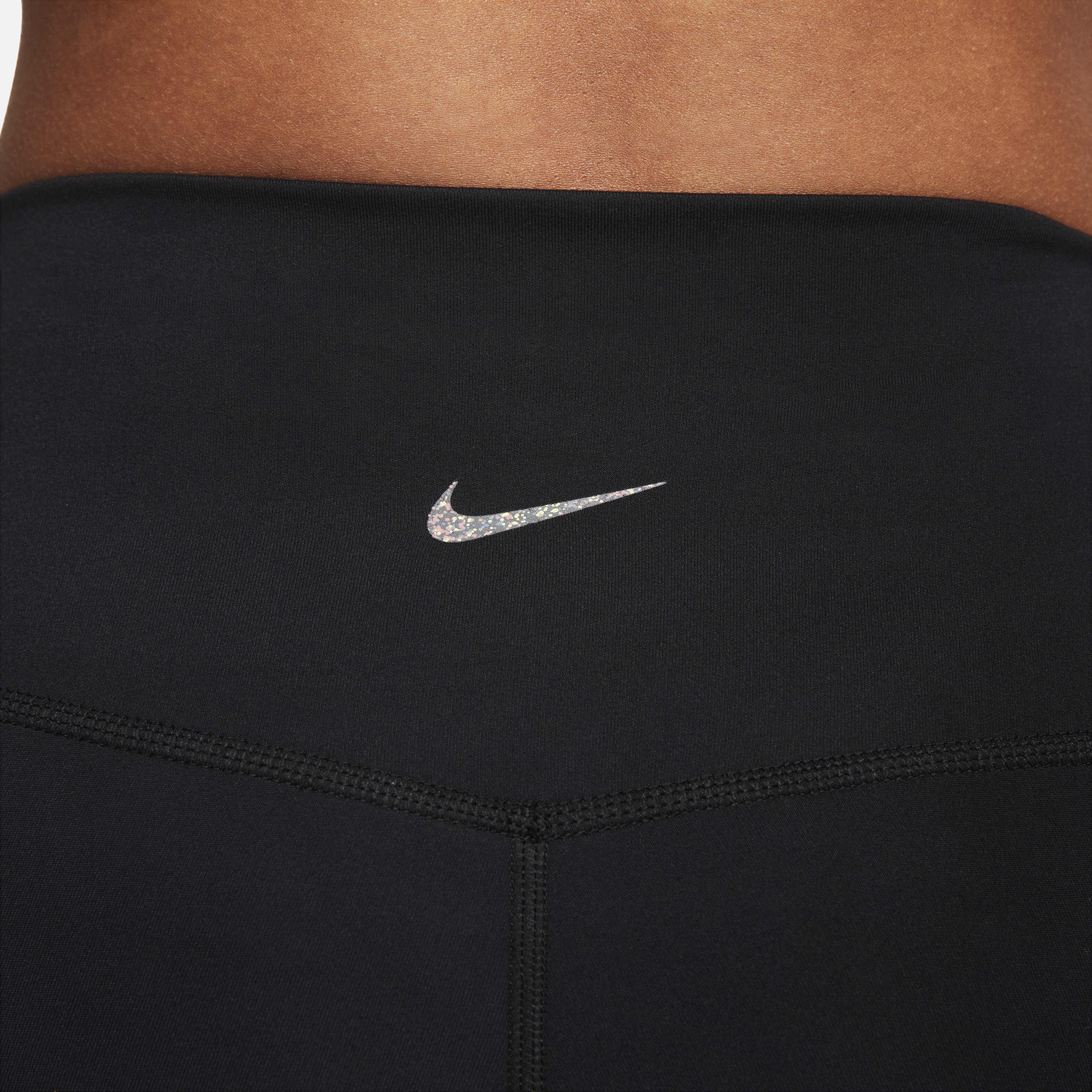Nike Yoga image number 3