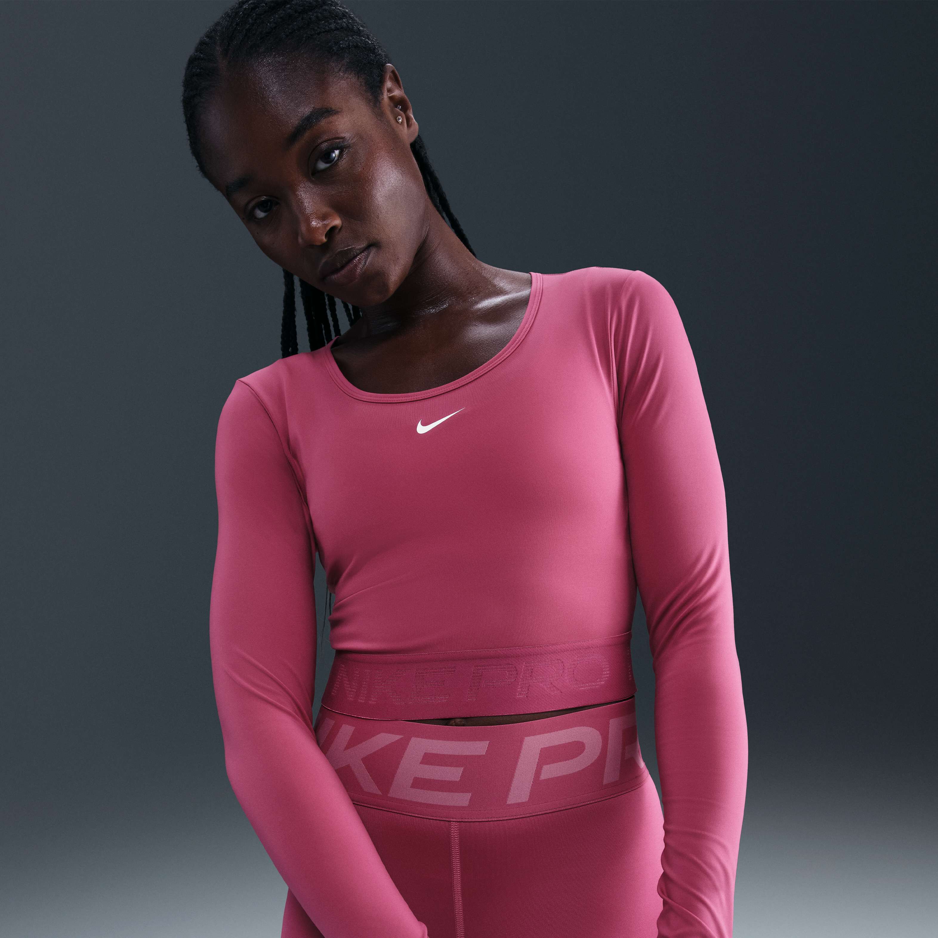 Nike Pro image number 0