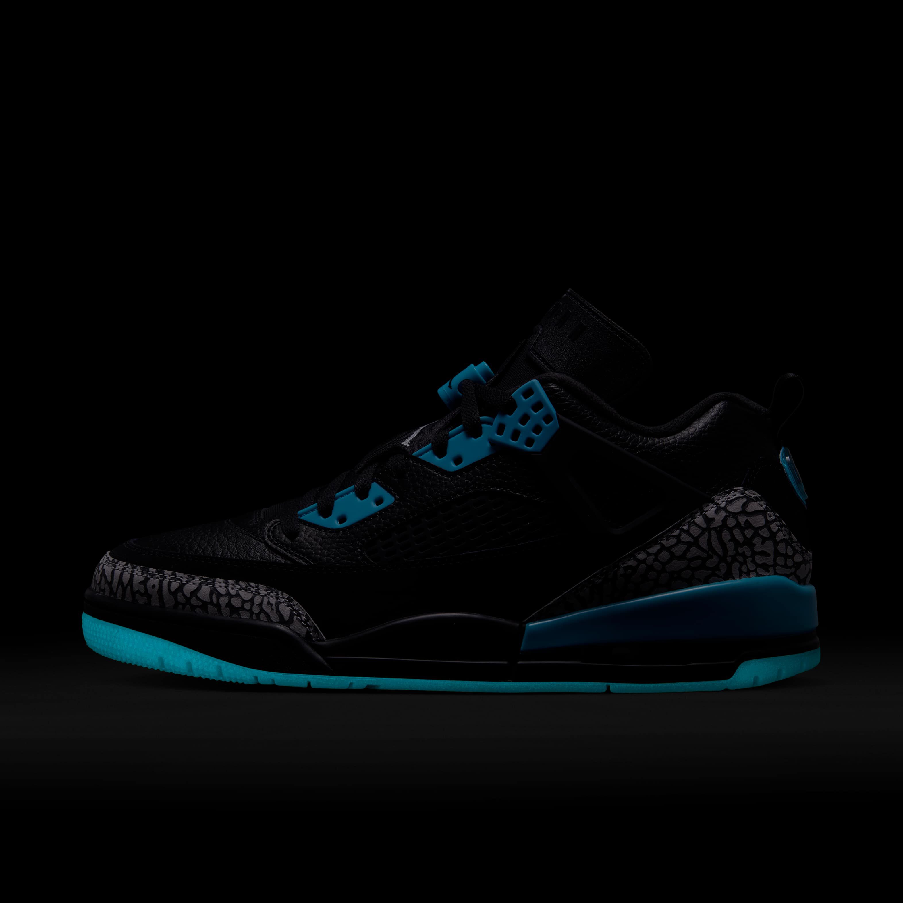 Jordan Spizike Low image number 8