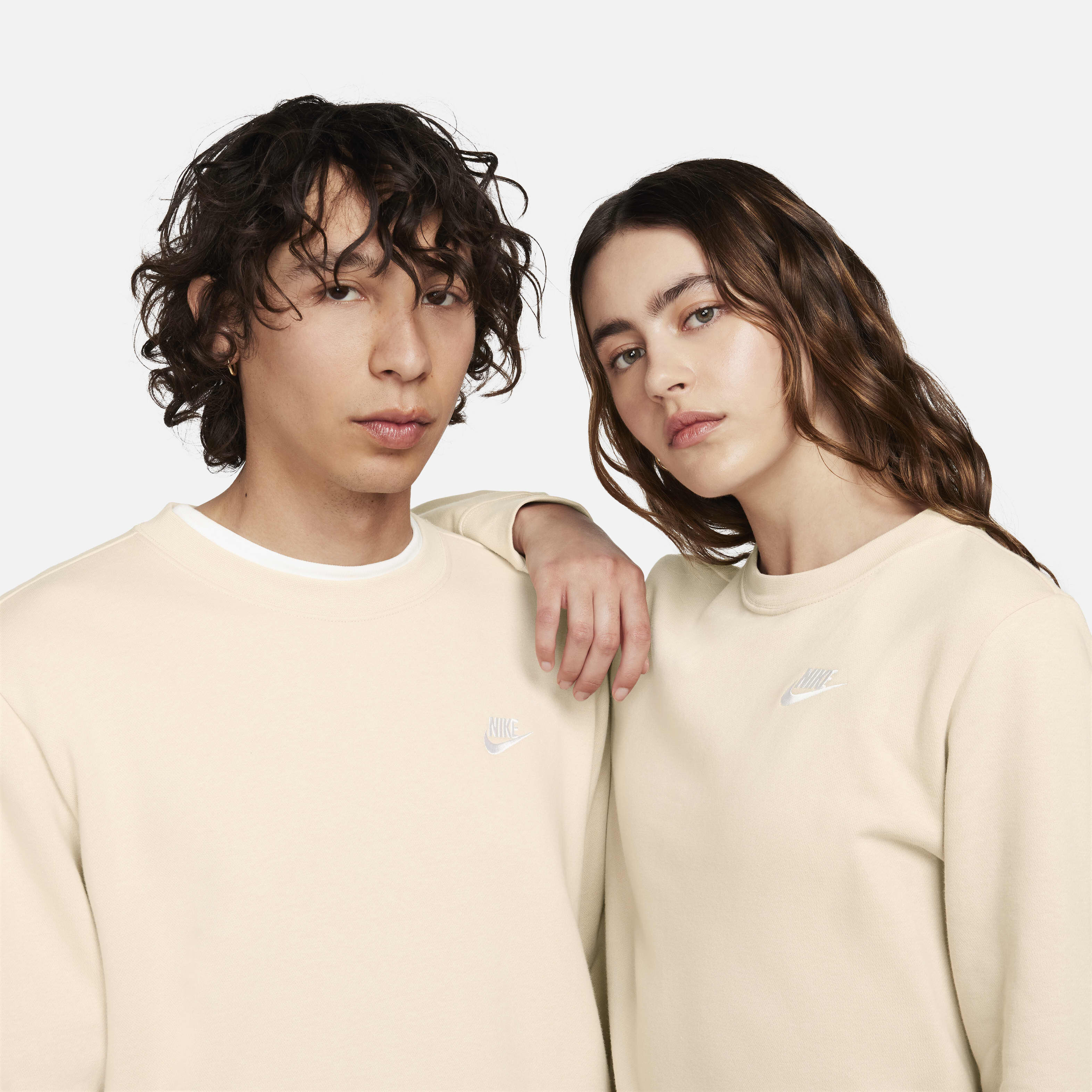 نايكي سبورتسوير تك فليس image number 2