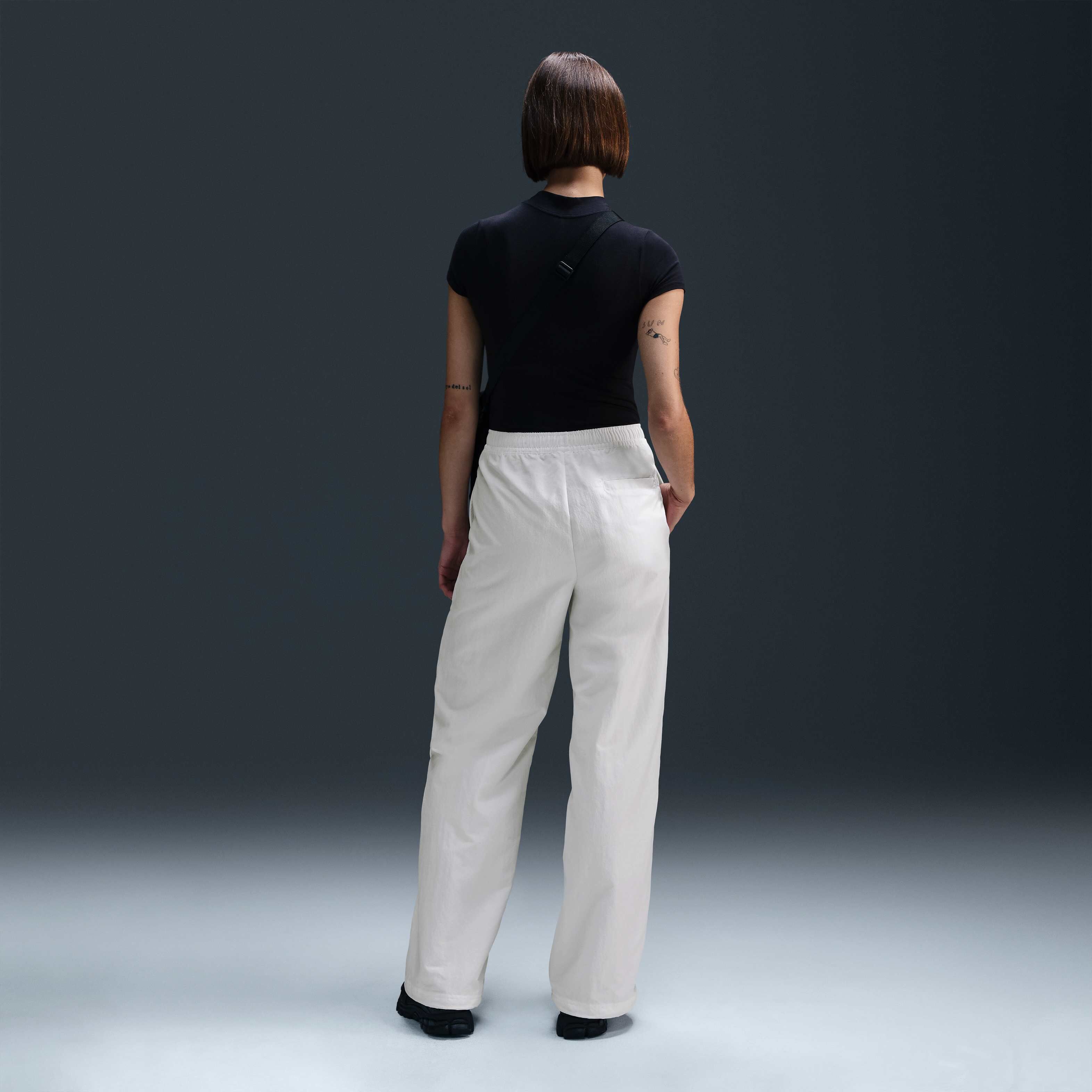 Nike Sportswear Everything Wovens image number 3