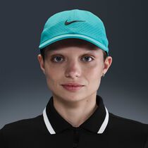 Nike Dri-FIT ADV Club