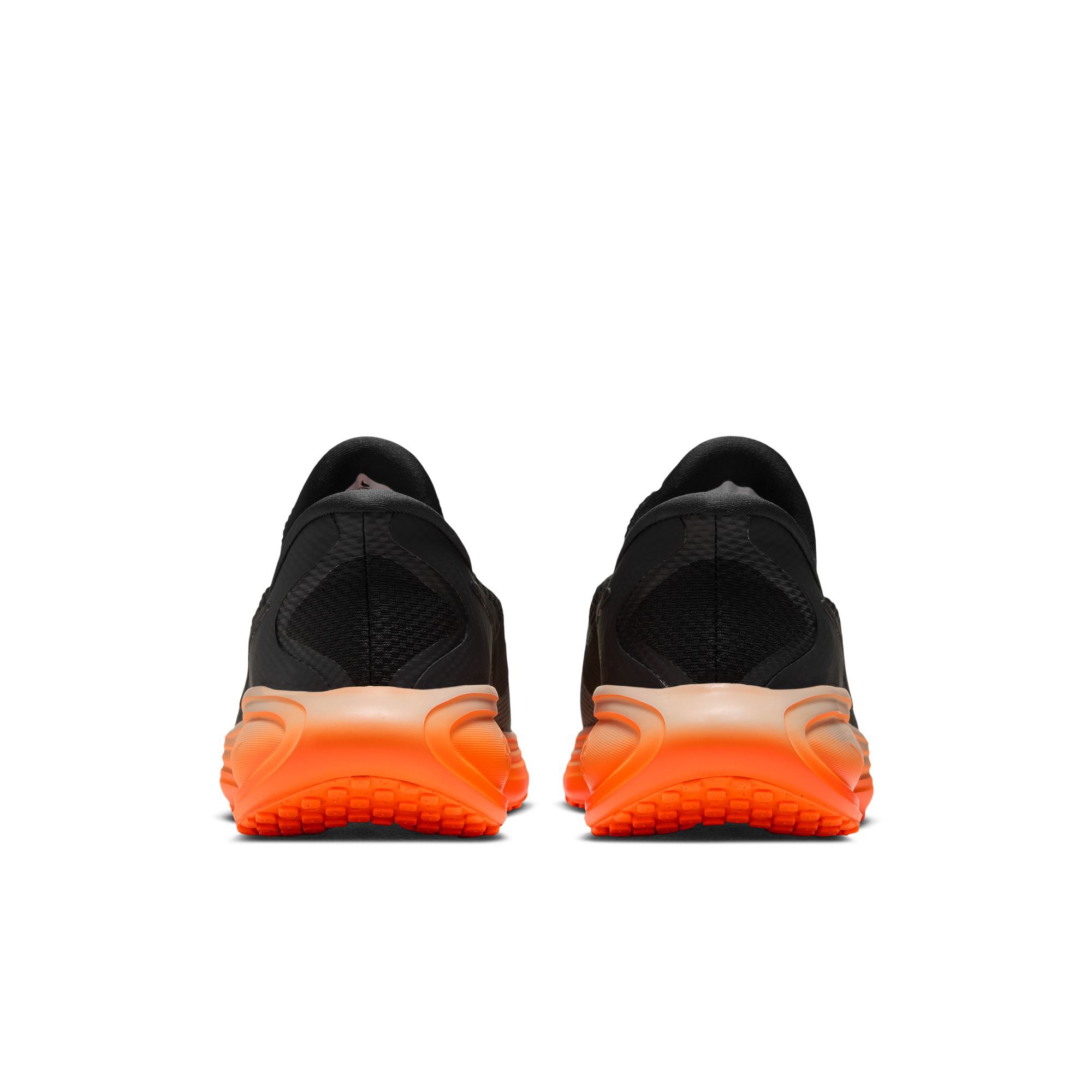 Nike Revolution 8 EasyOn image number 1