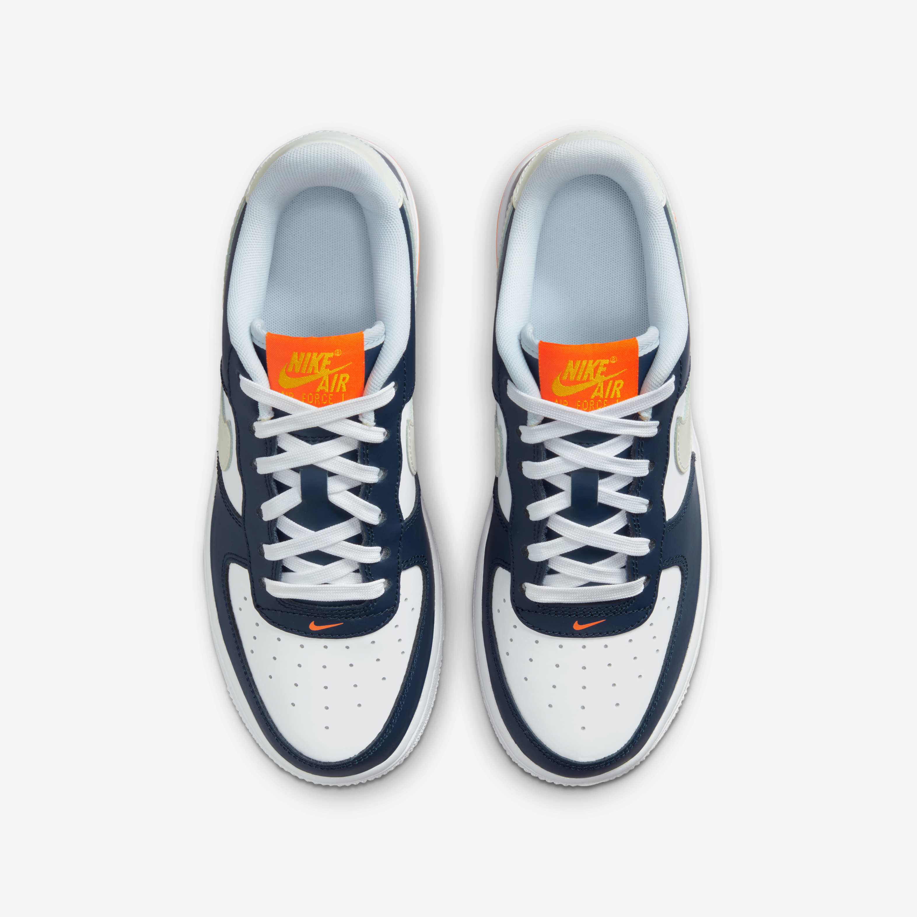 Nike Air Force 1 LV8 image number 3