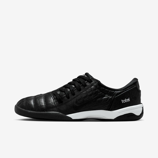 Nike Total90