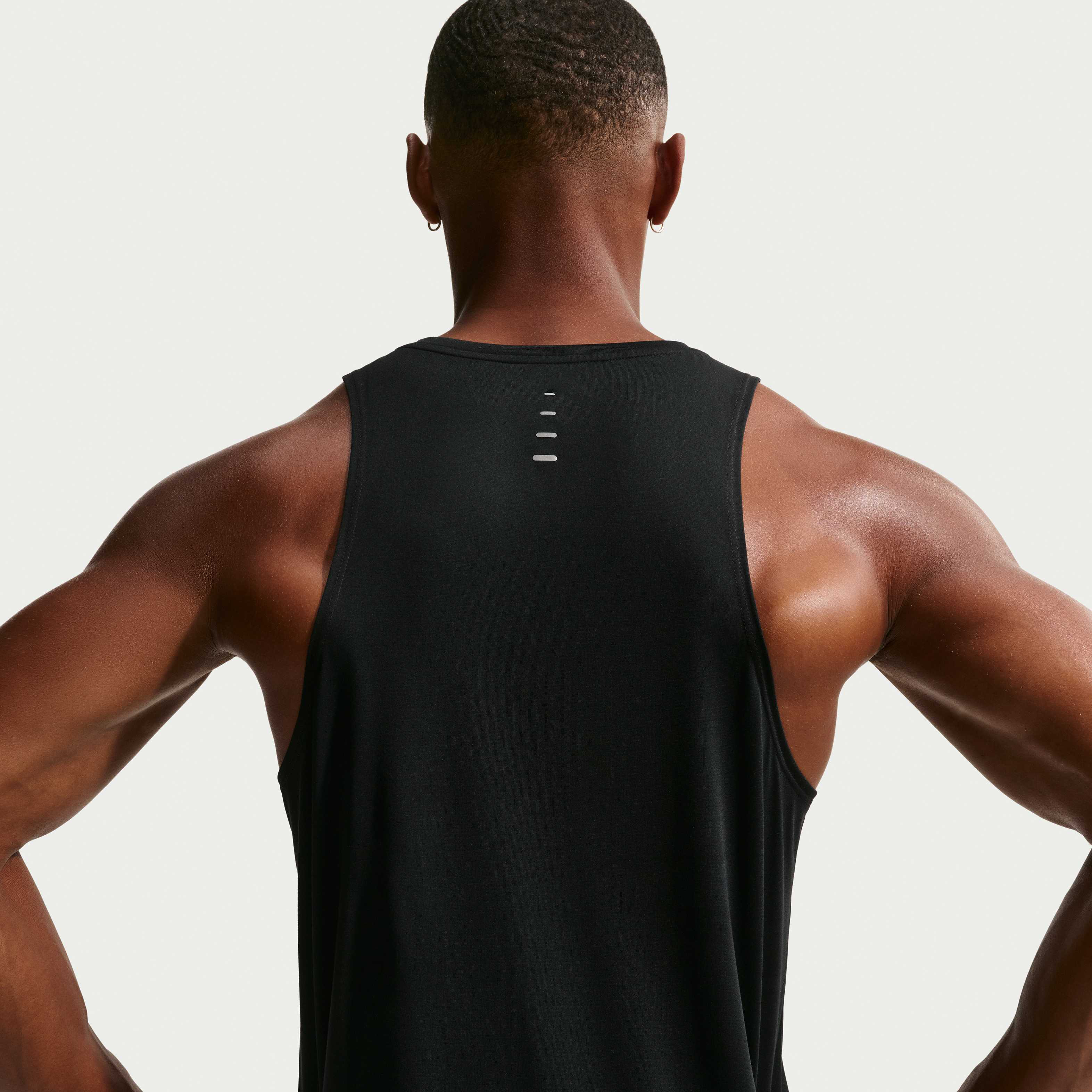 Nike Stride image number 1