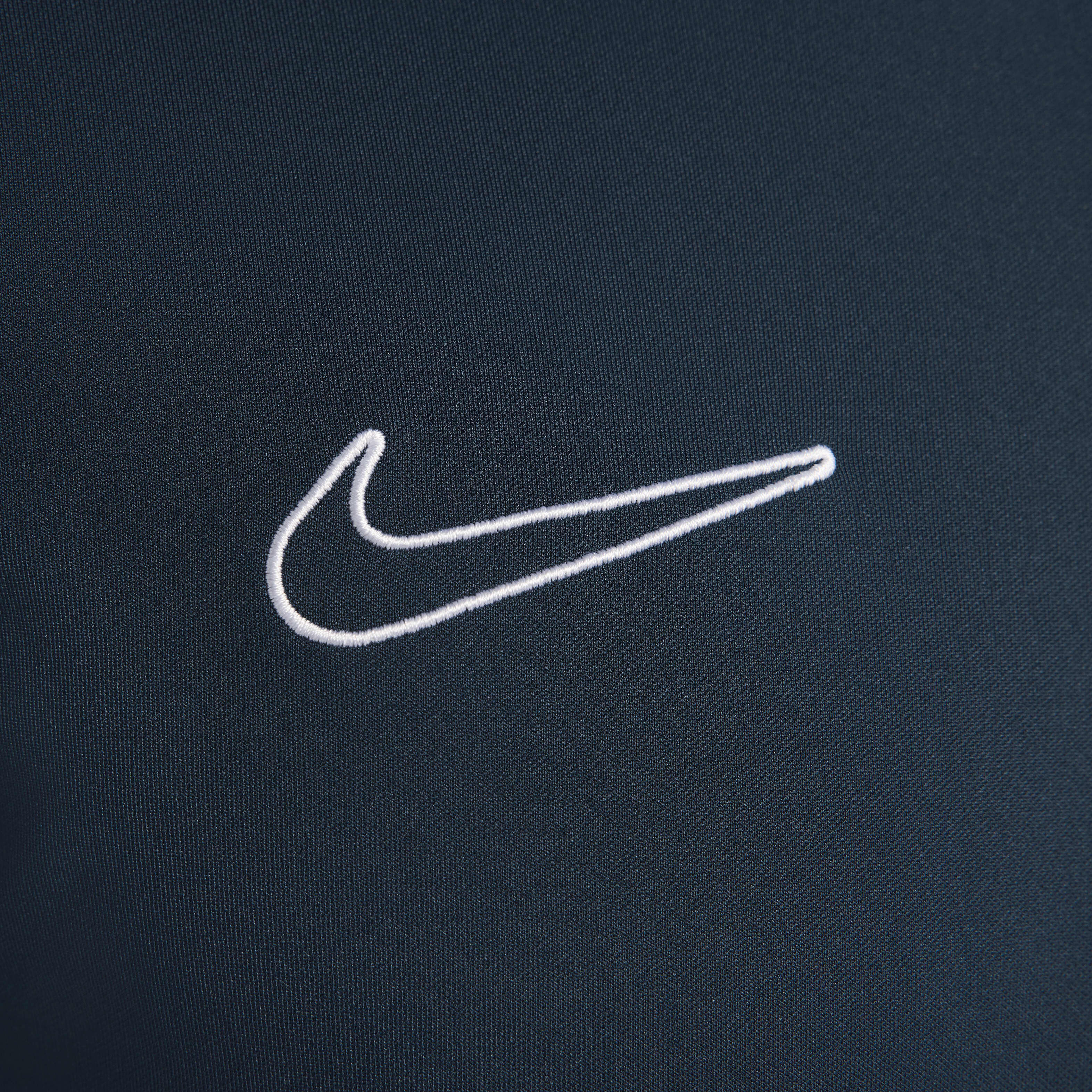 نايكي أكاديمي image number 3