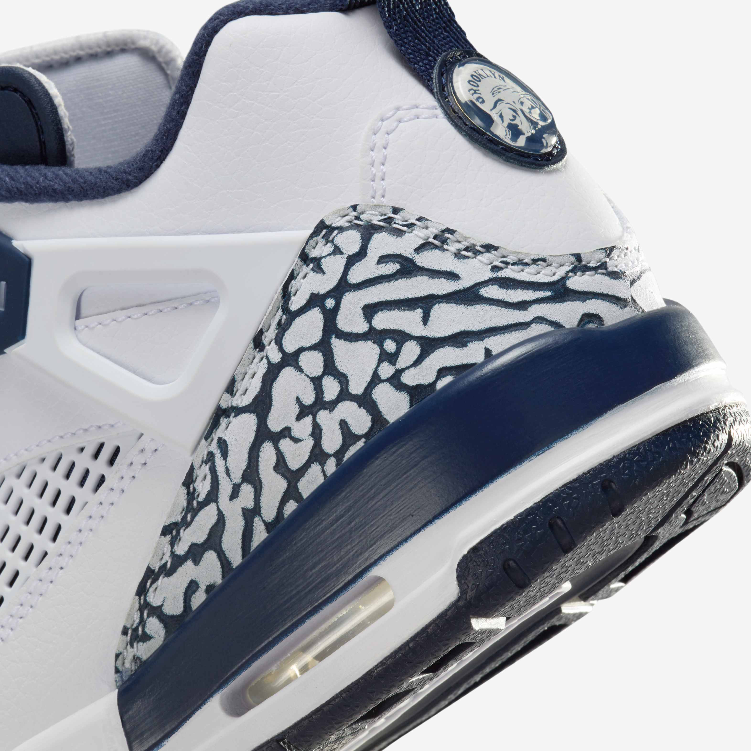 Jordan Spizike Low image number 7