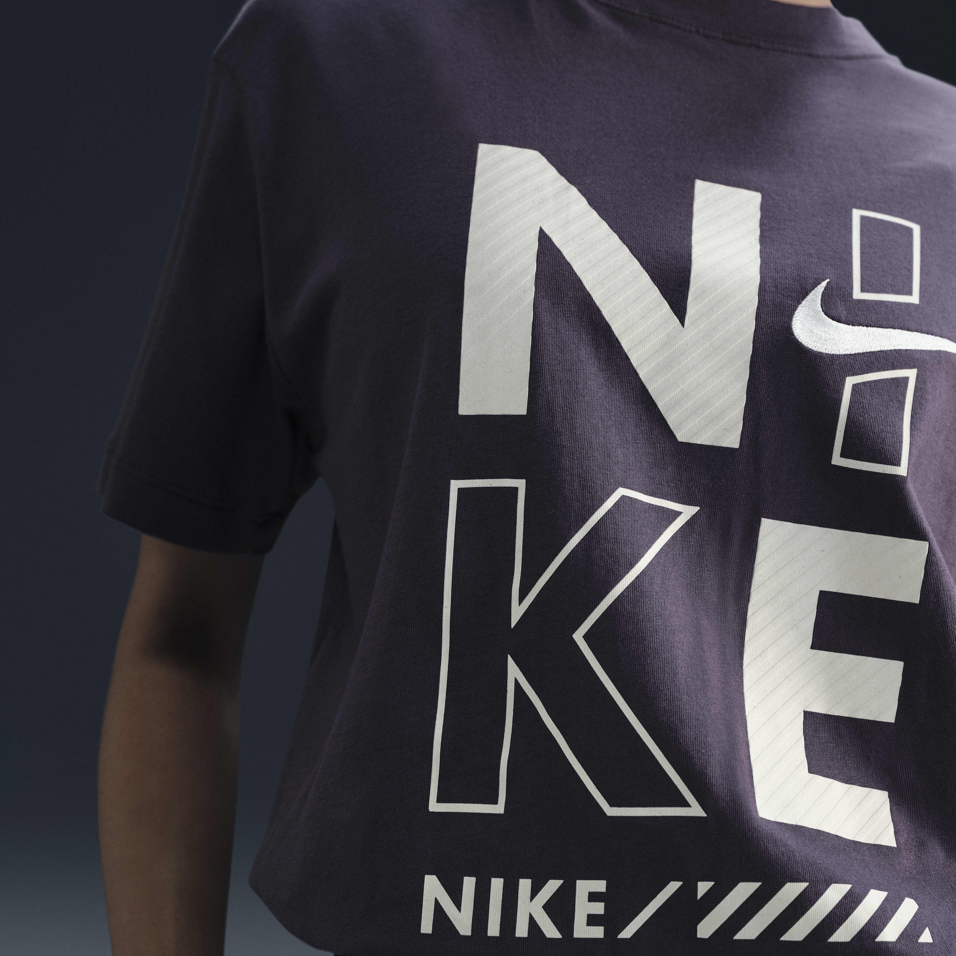 Nike Sportswear image number 2