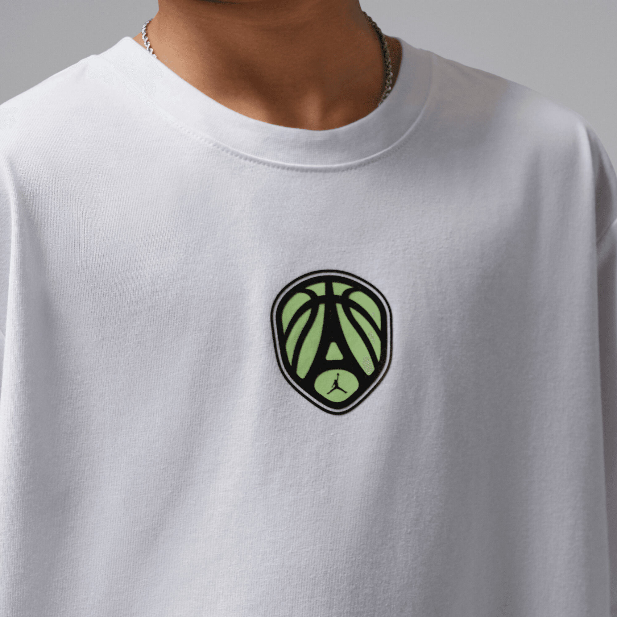 Jordan Quai 54 image number 3