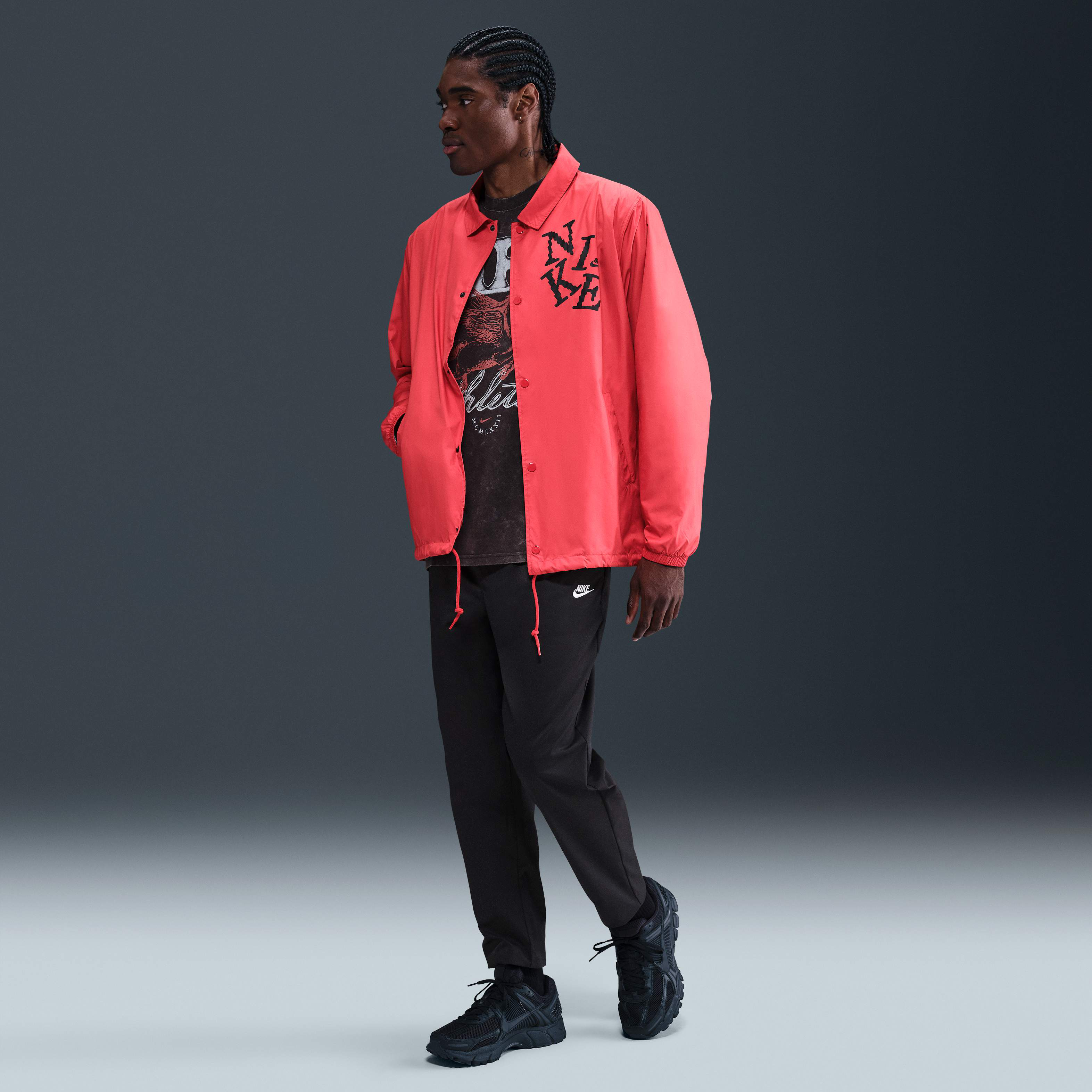 نايكي كلوب image number 0