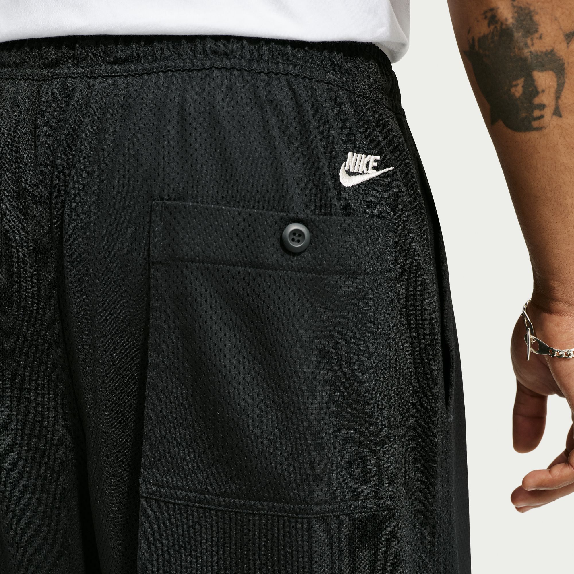 Nike Sportswear Club image number 3