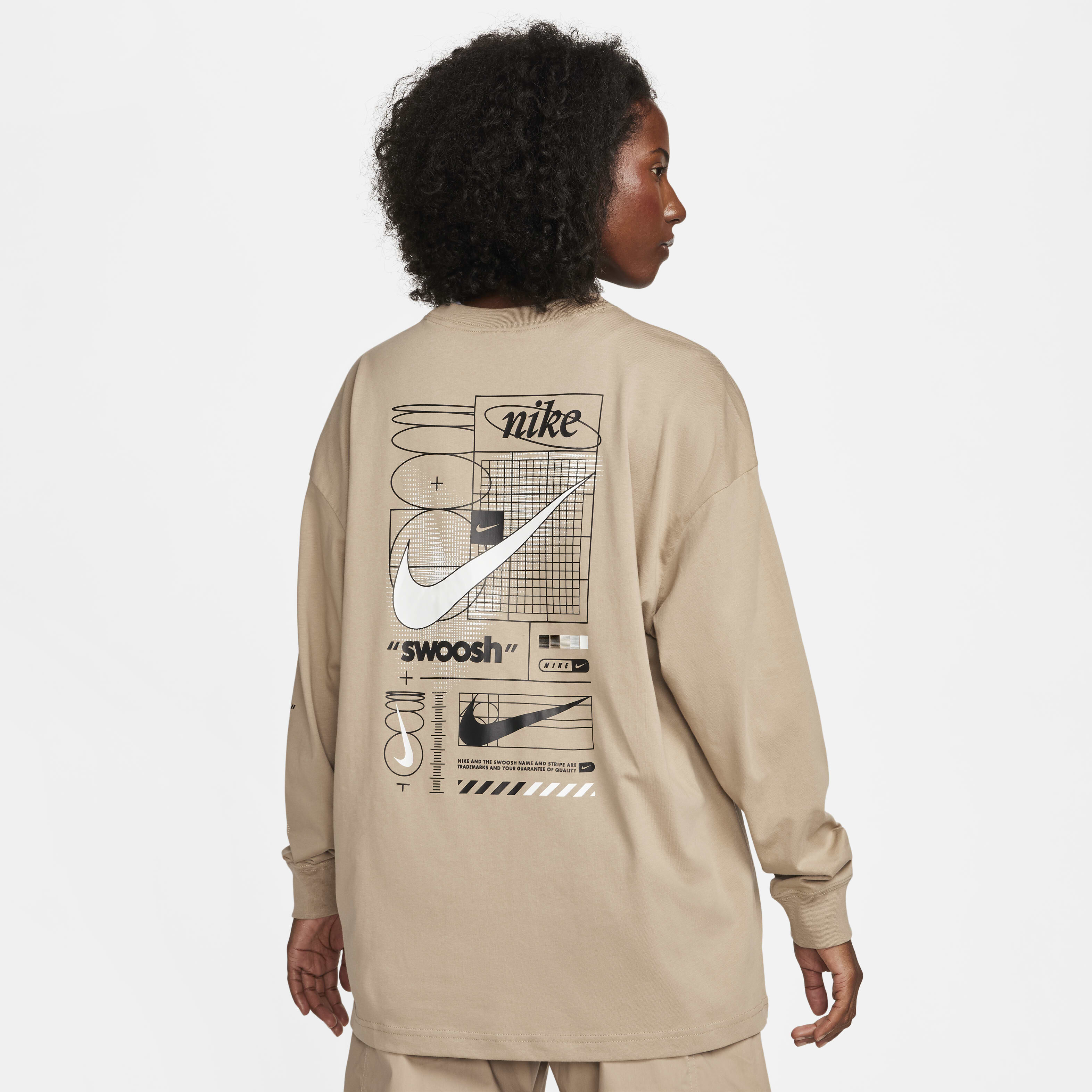 Nike Sportswear image number 0