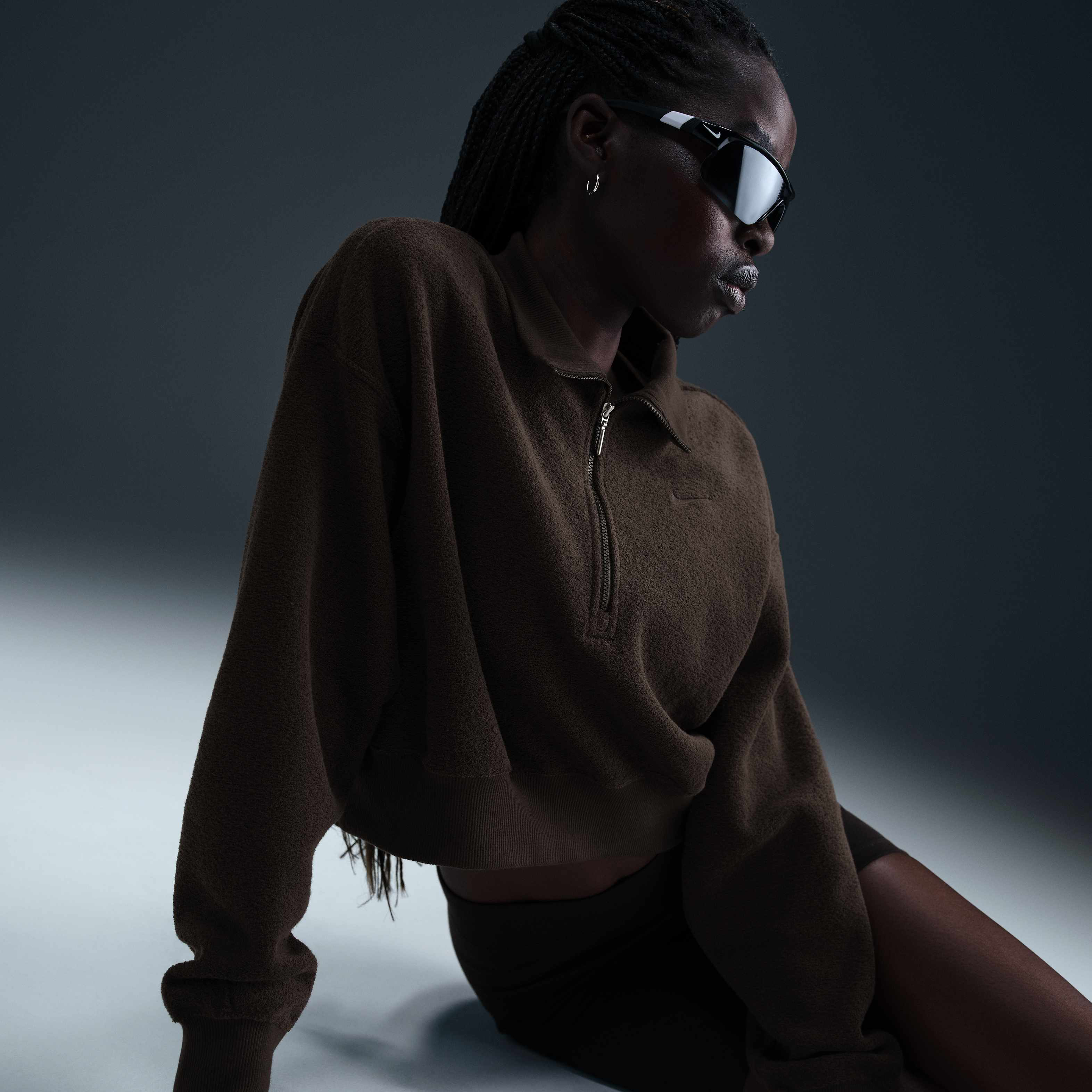 Nike Sportswear Phoenix Plush image number 2