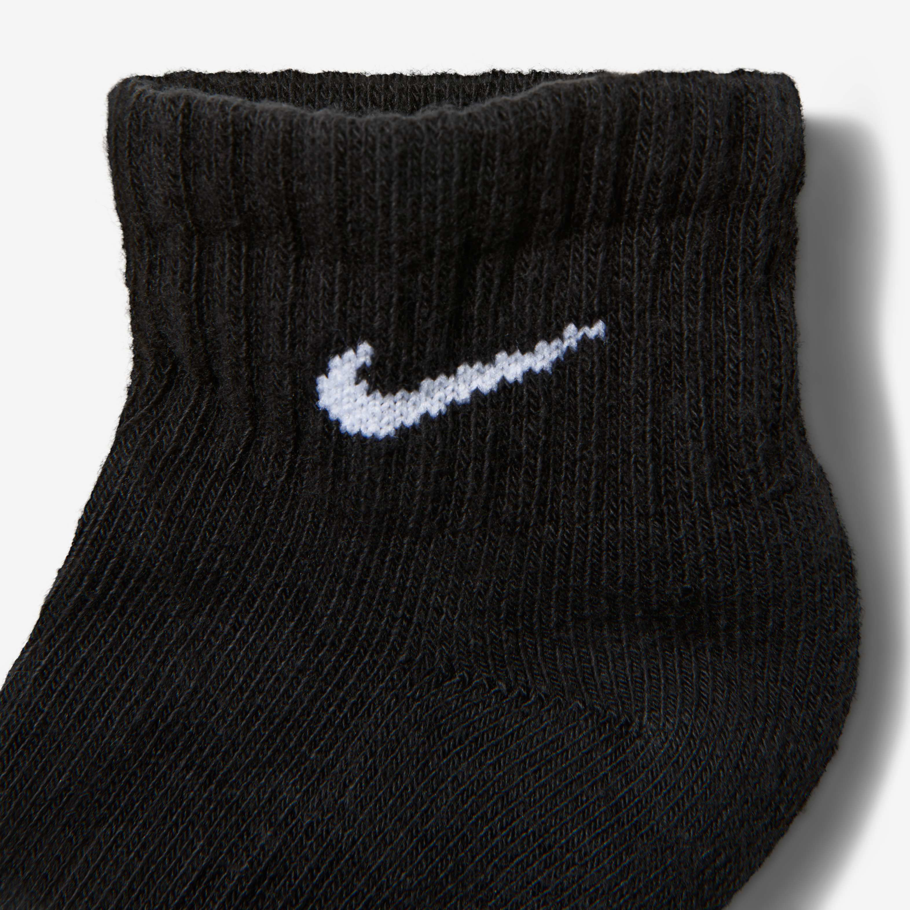 Nike Everyday image number 1