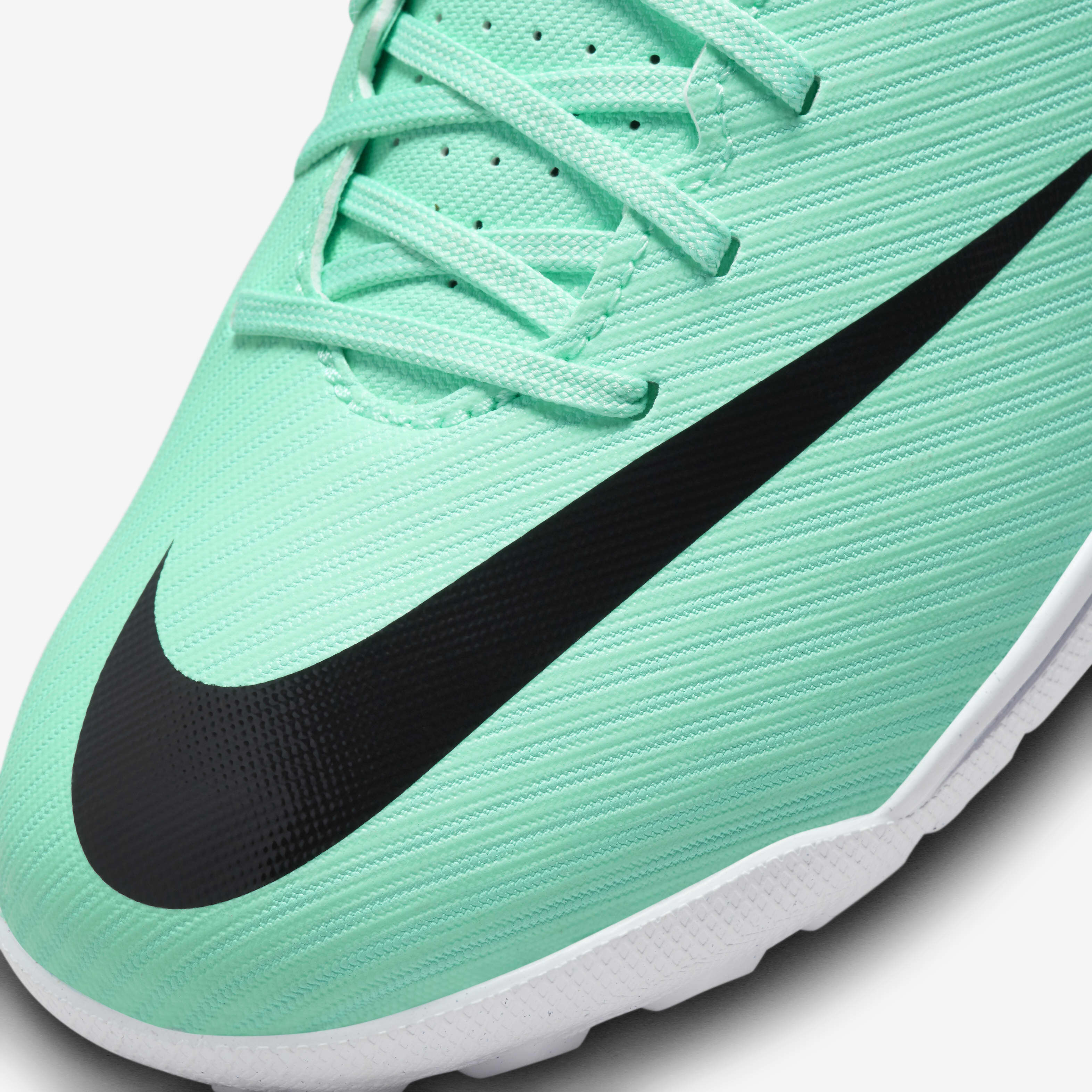 Nike Jr. Mercurial Vapor 15 Club image number 6