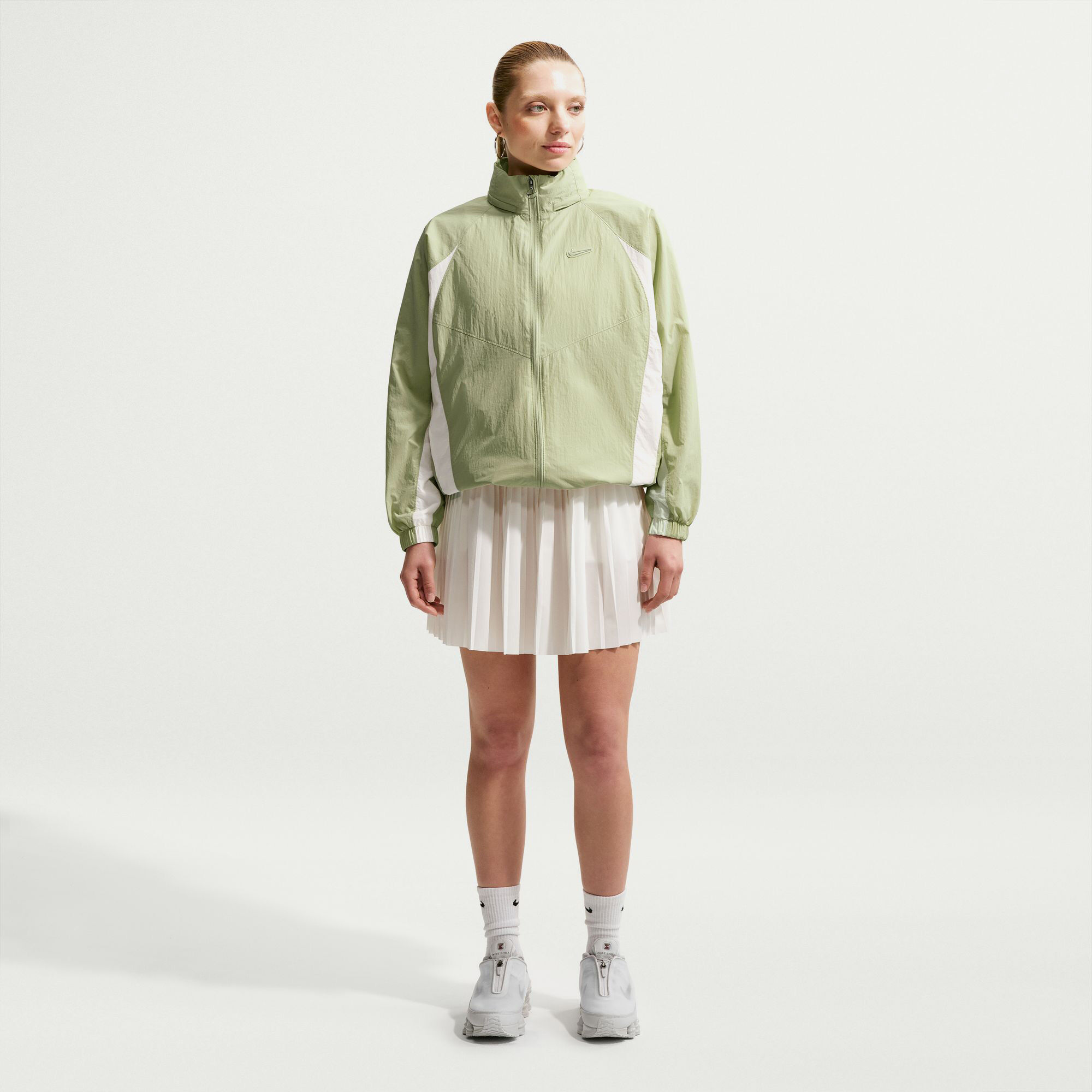 نايكي سبورتسوير image number 0