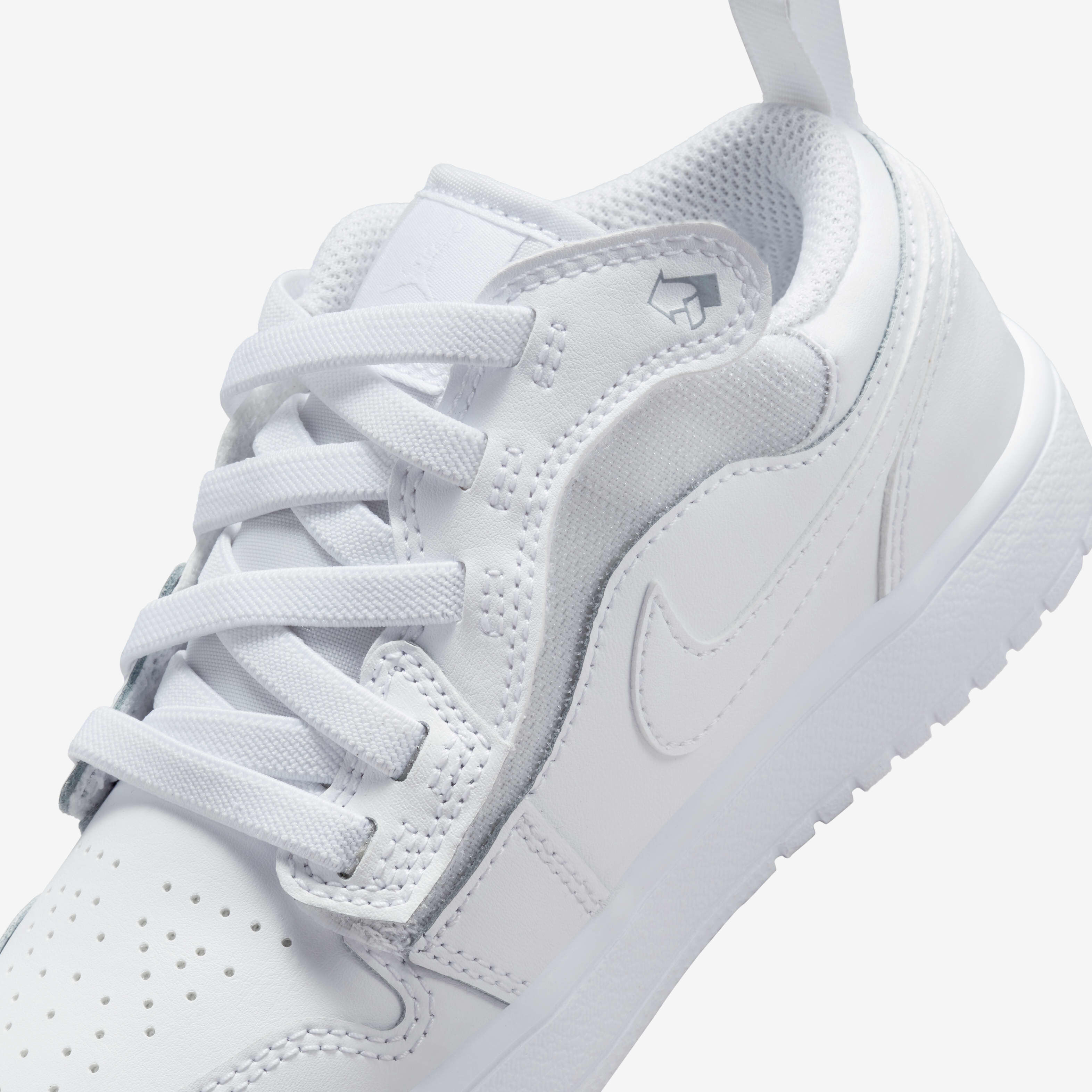 جوردن 1 لو الت image number 8