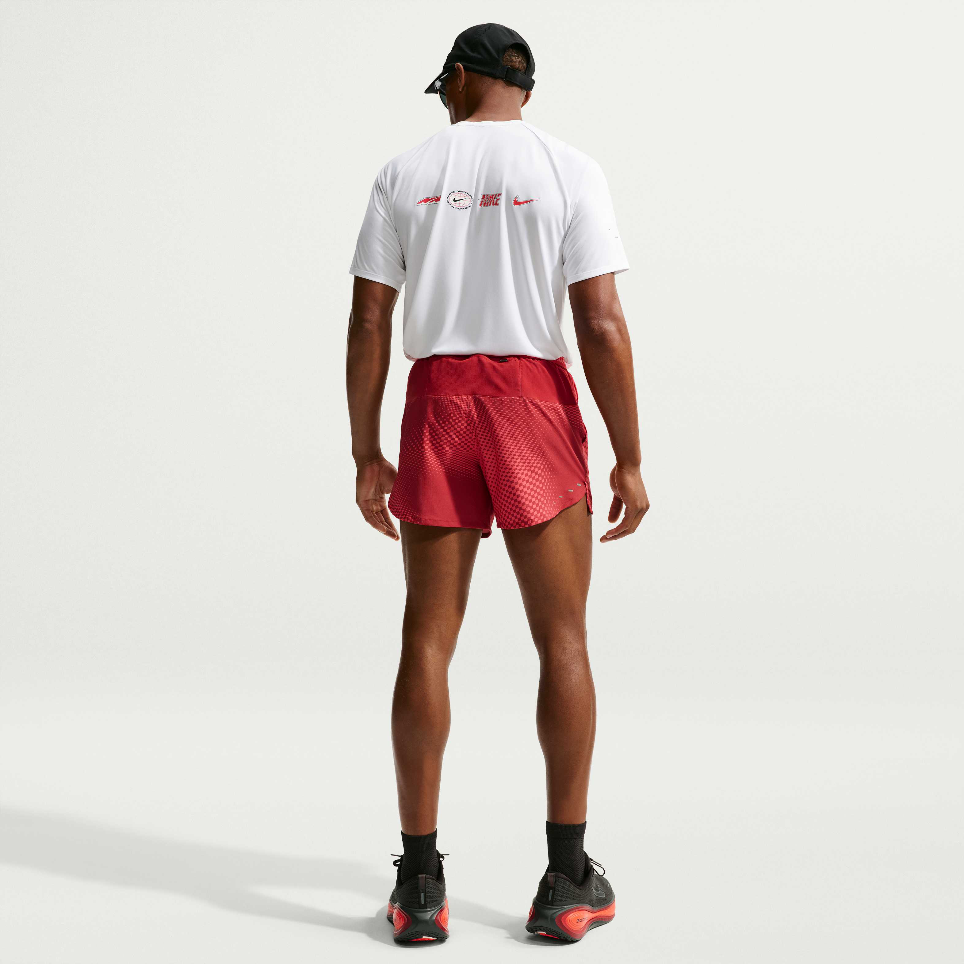 Nike Stride  image number 4